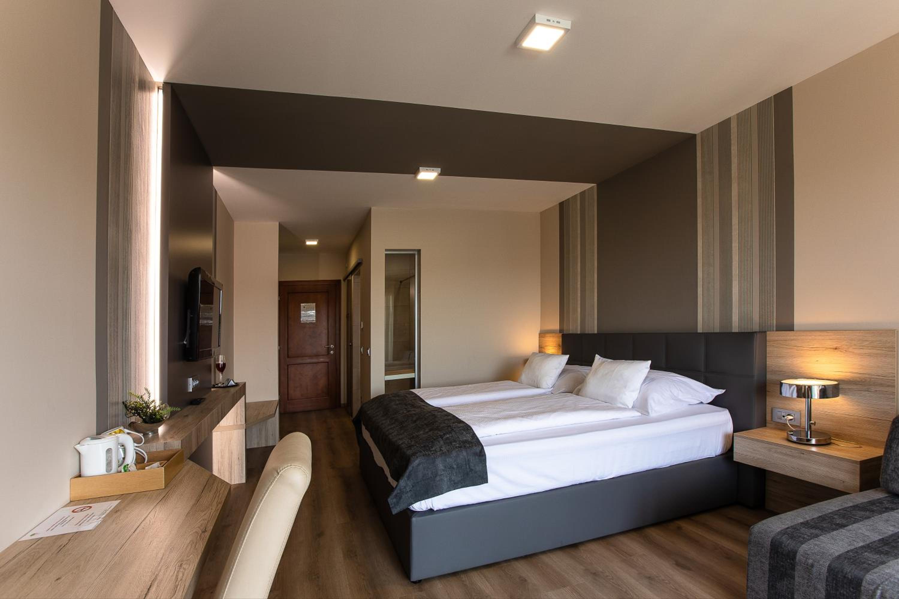 Gostilna in motel Pri Lešniku view 2