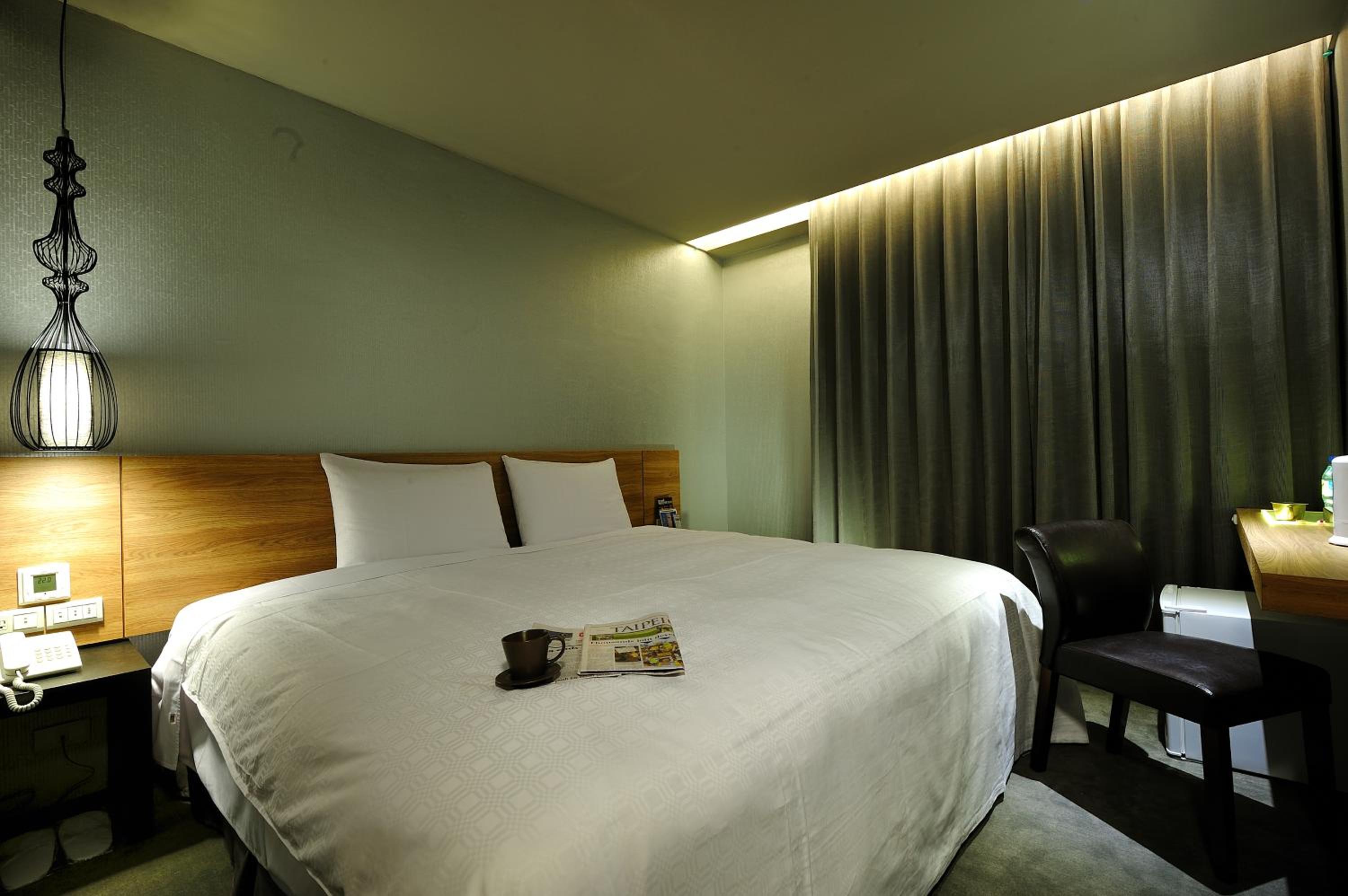 Forward Suites II
