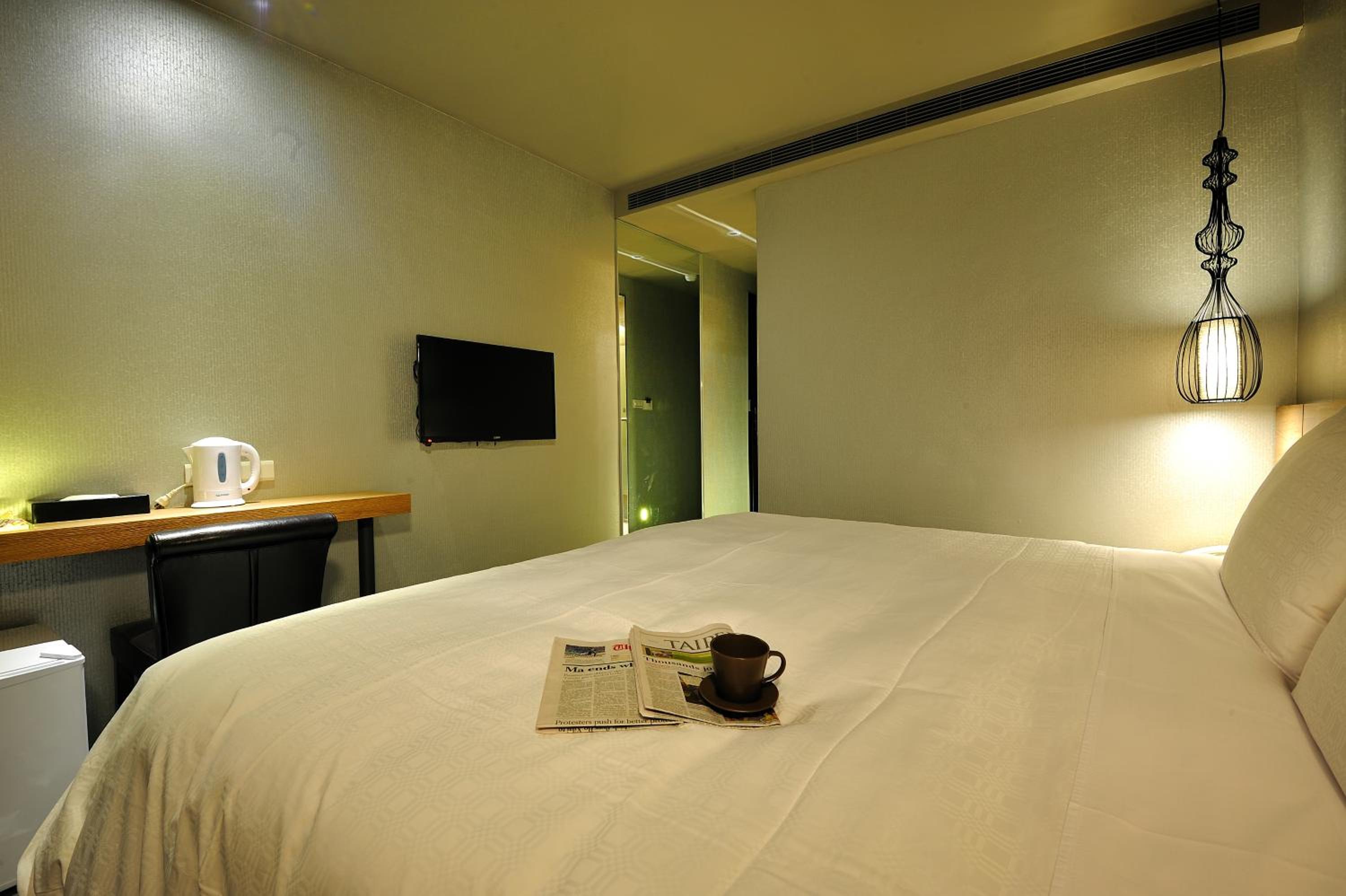 Forward Suites II