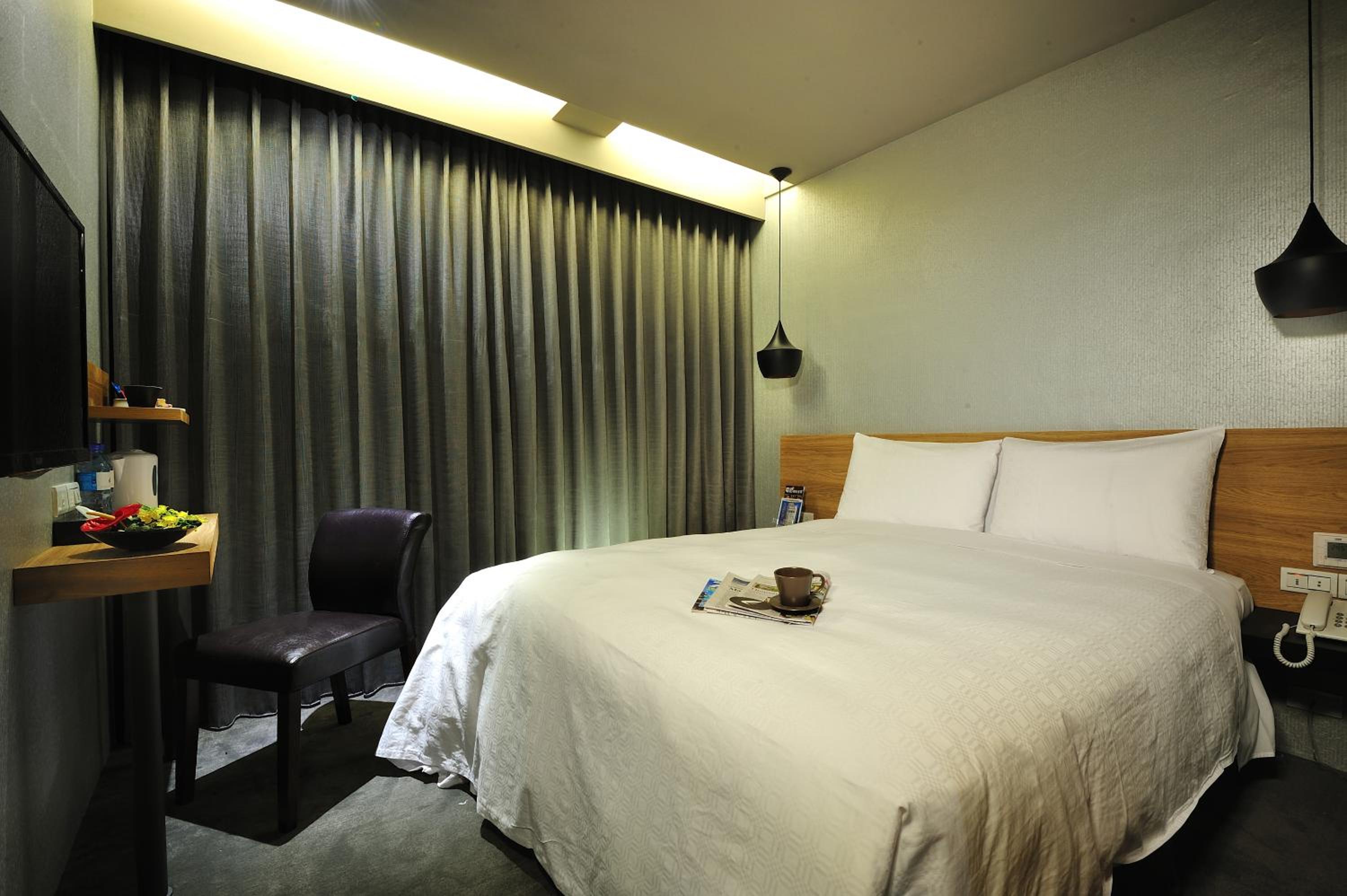 Forward Suites II