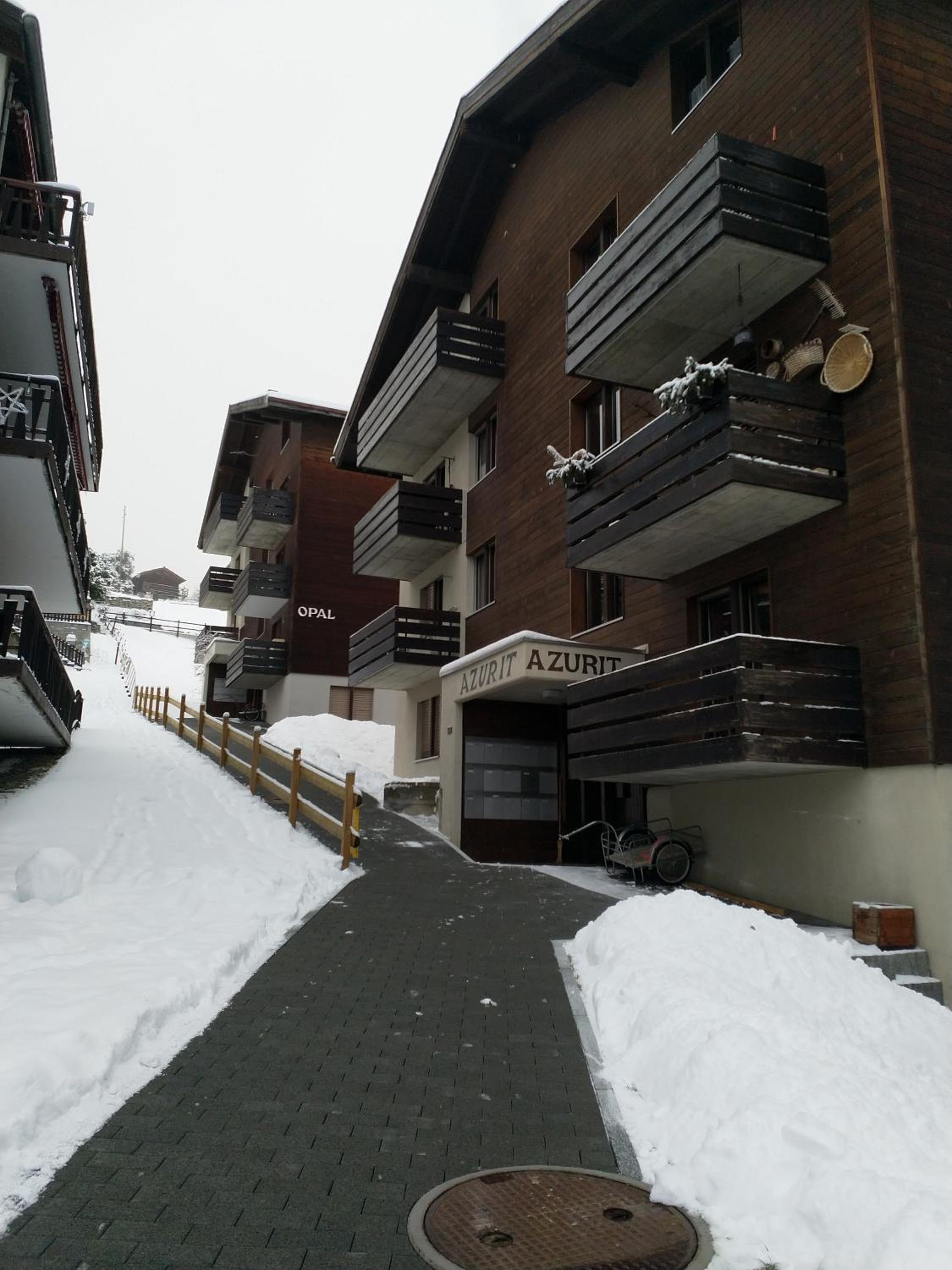 Photo 13