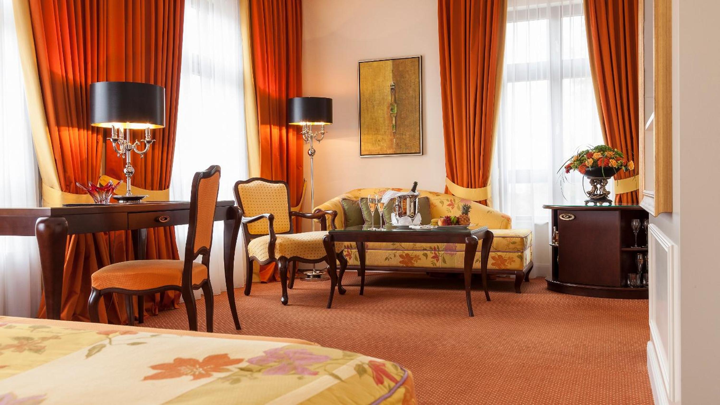 Dresden Vacations - Relais  Chateaux Bulow Palais - Property Image 21