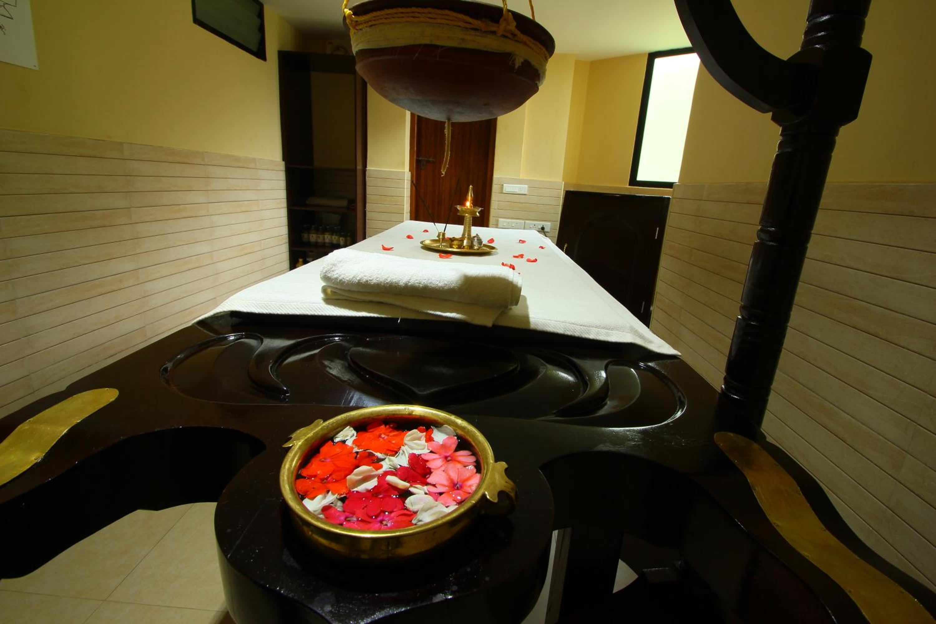 Munnar Vacations - Clouds Valley Hotel - Property Image 8