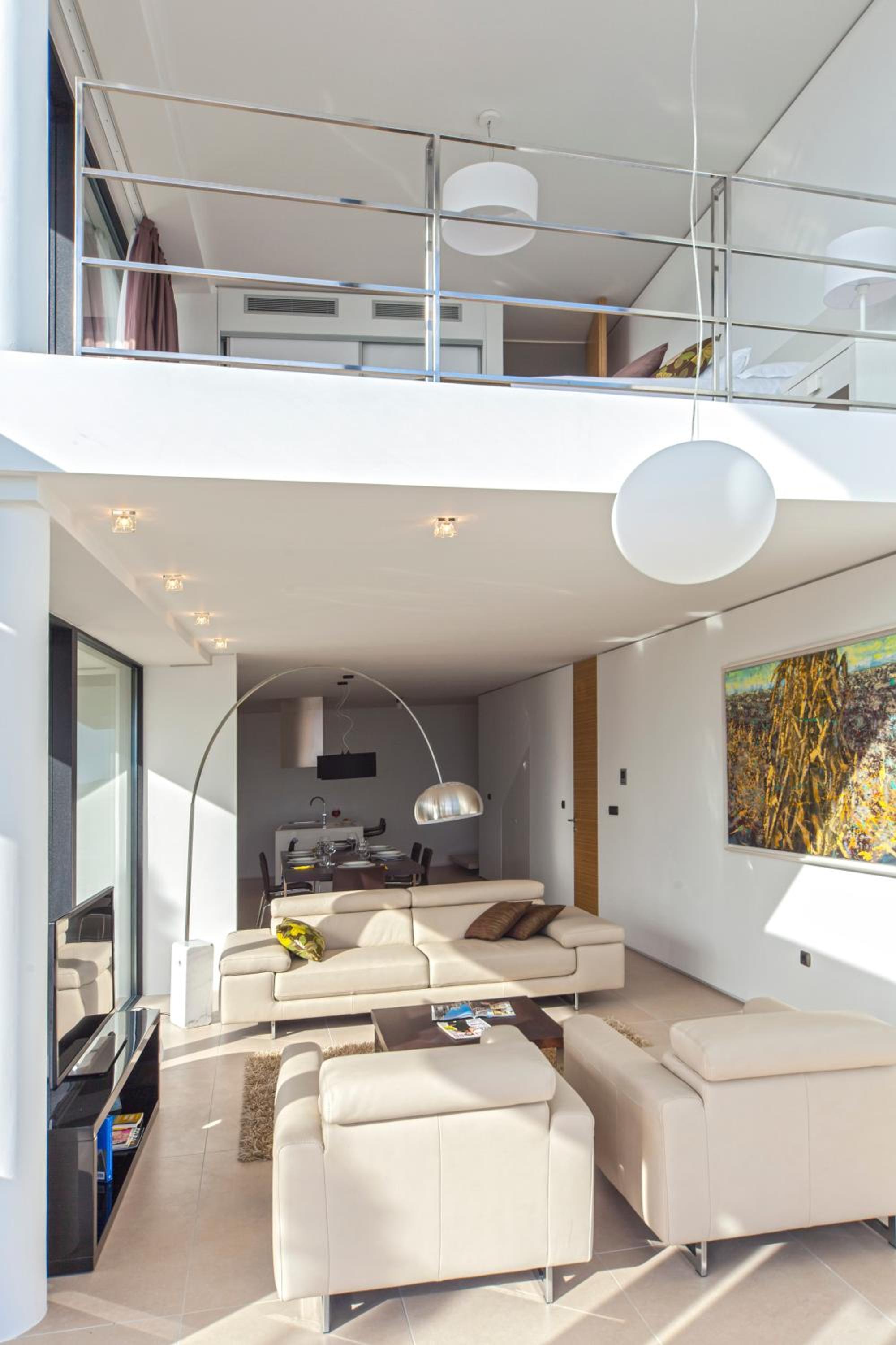 Golden Rays Luxury Villas & Apartments