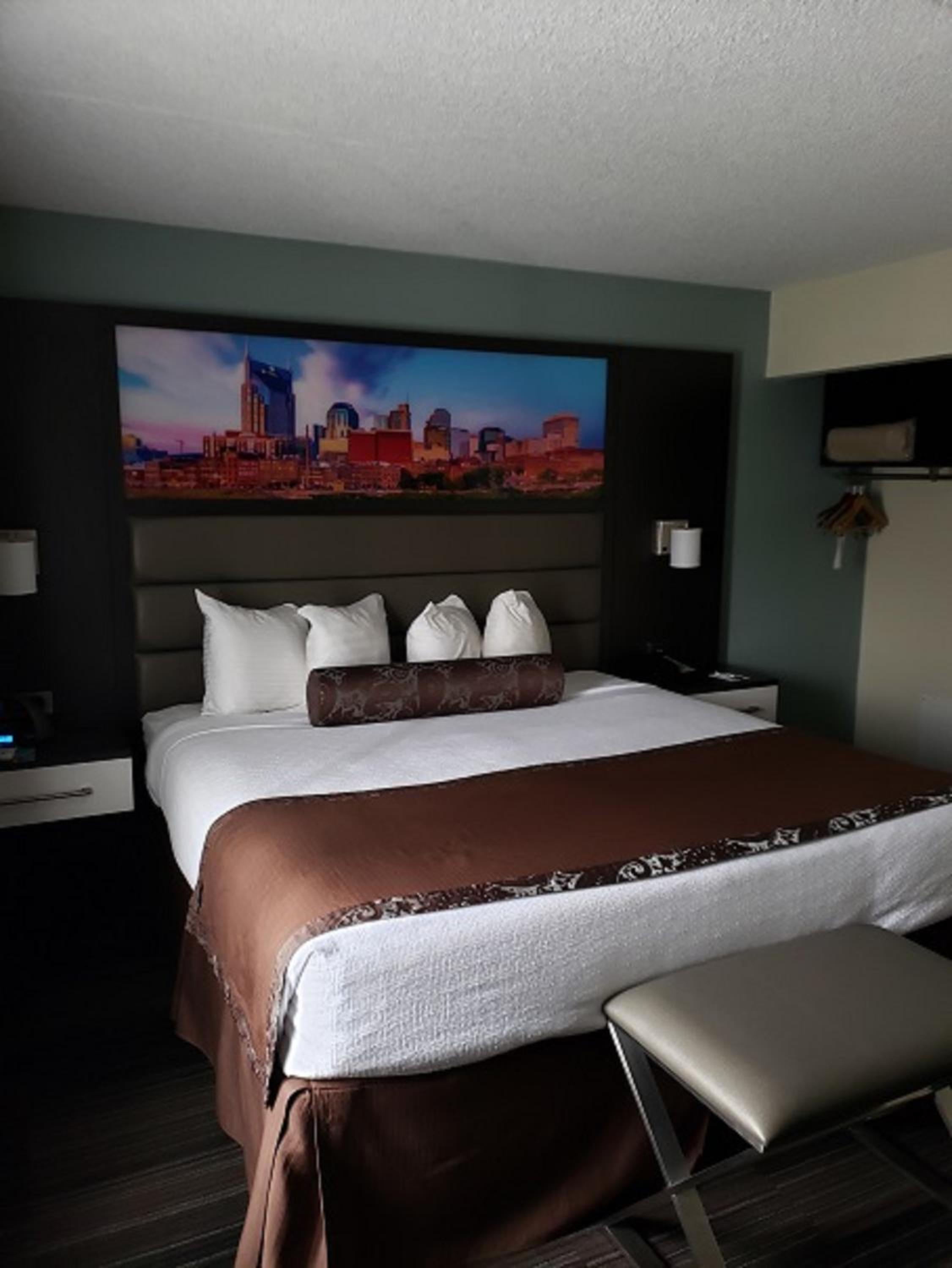 Club Hotel Nashville Inn Suites - Property Image 38
