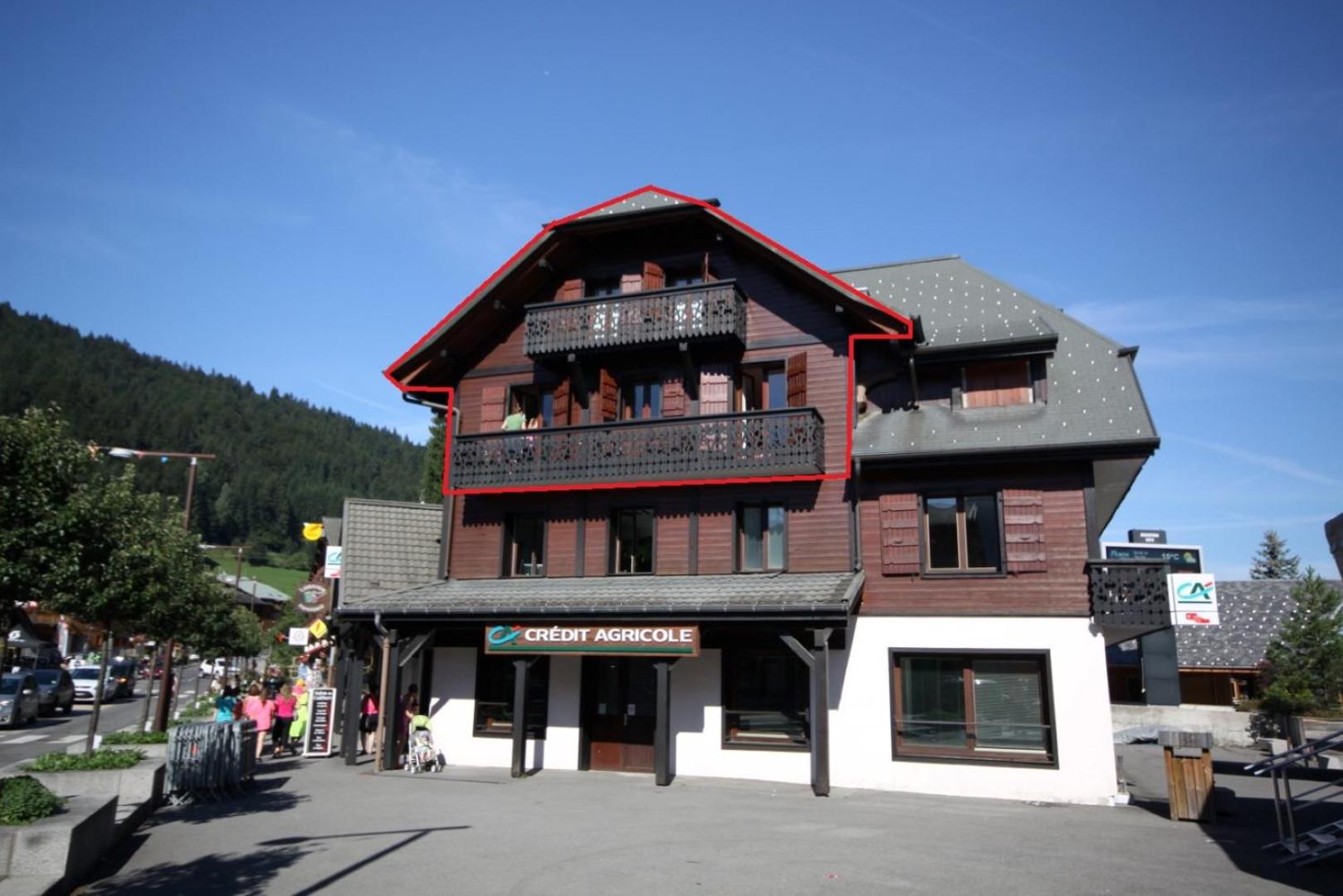 Photo 12