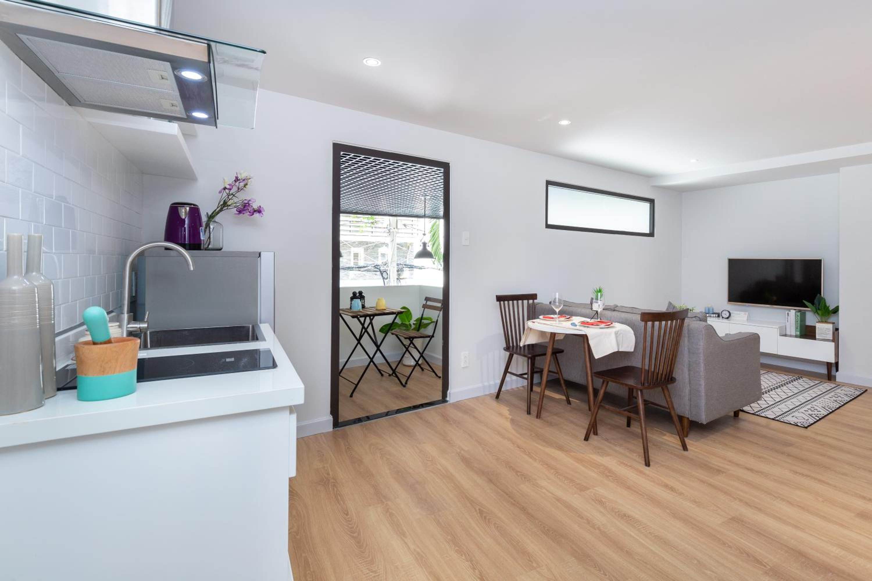 Cozrum Homes - Premier Residence