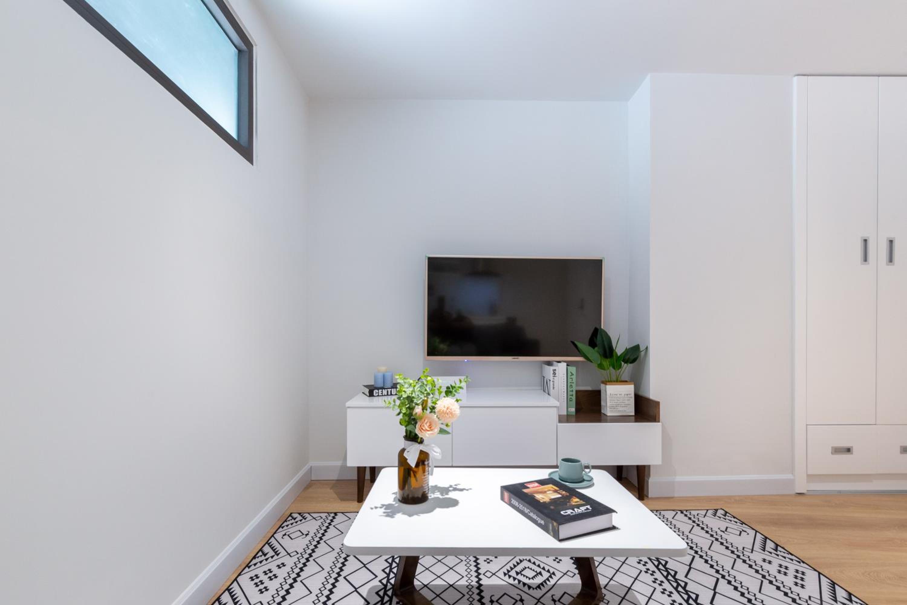 Cozrum Homes - Premier Residence
