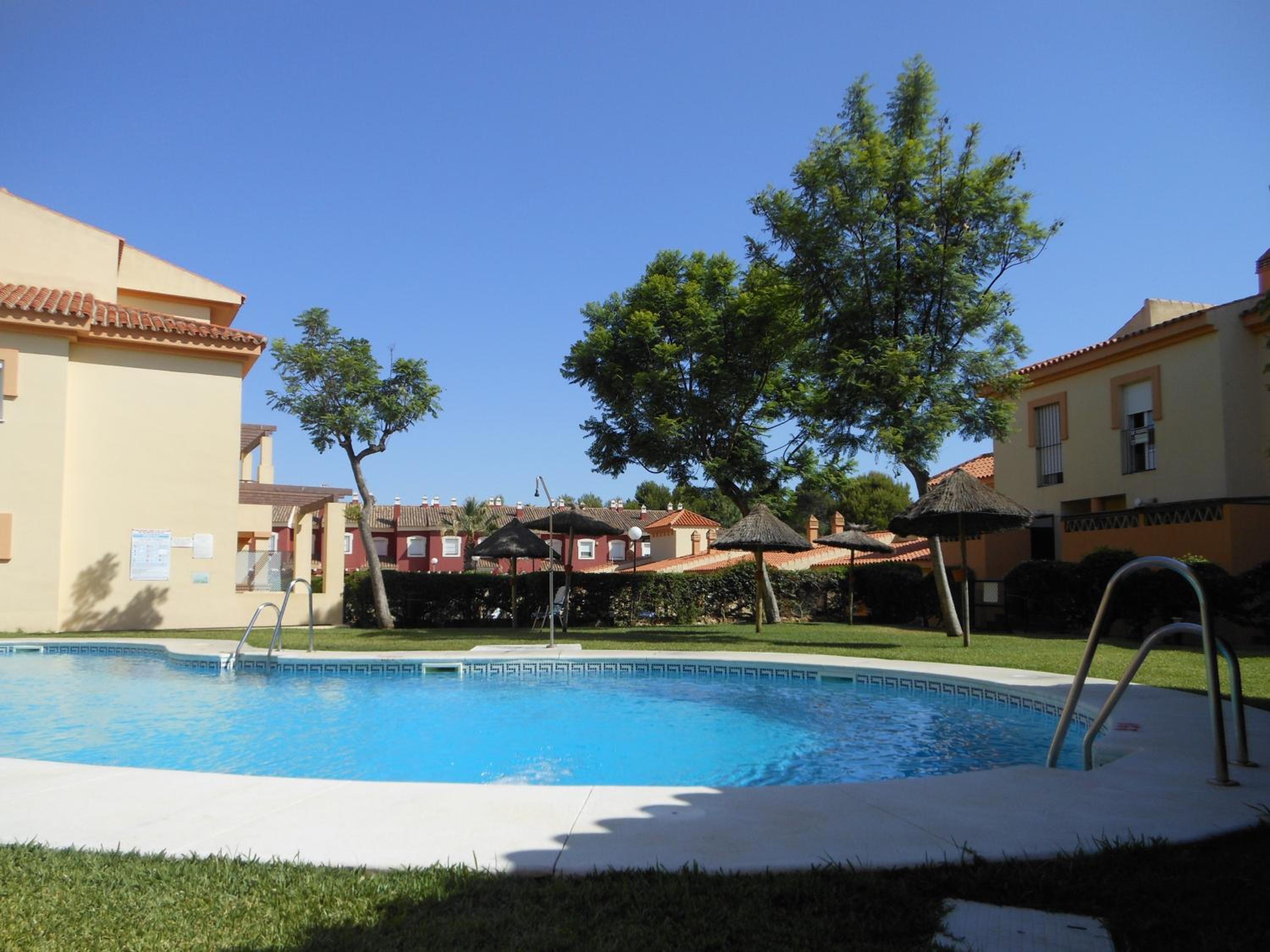 Hotel Casa Playa Islantilla Golf - Image 1