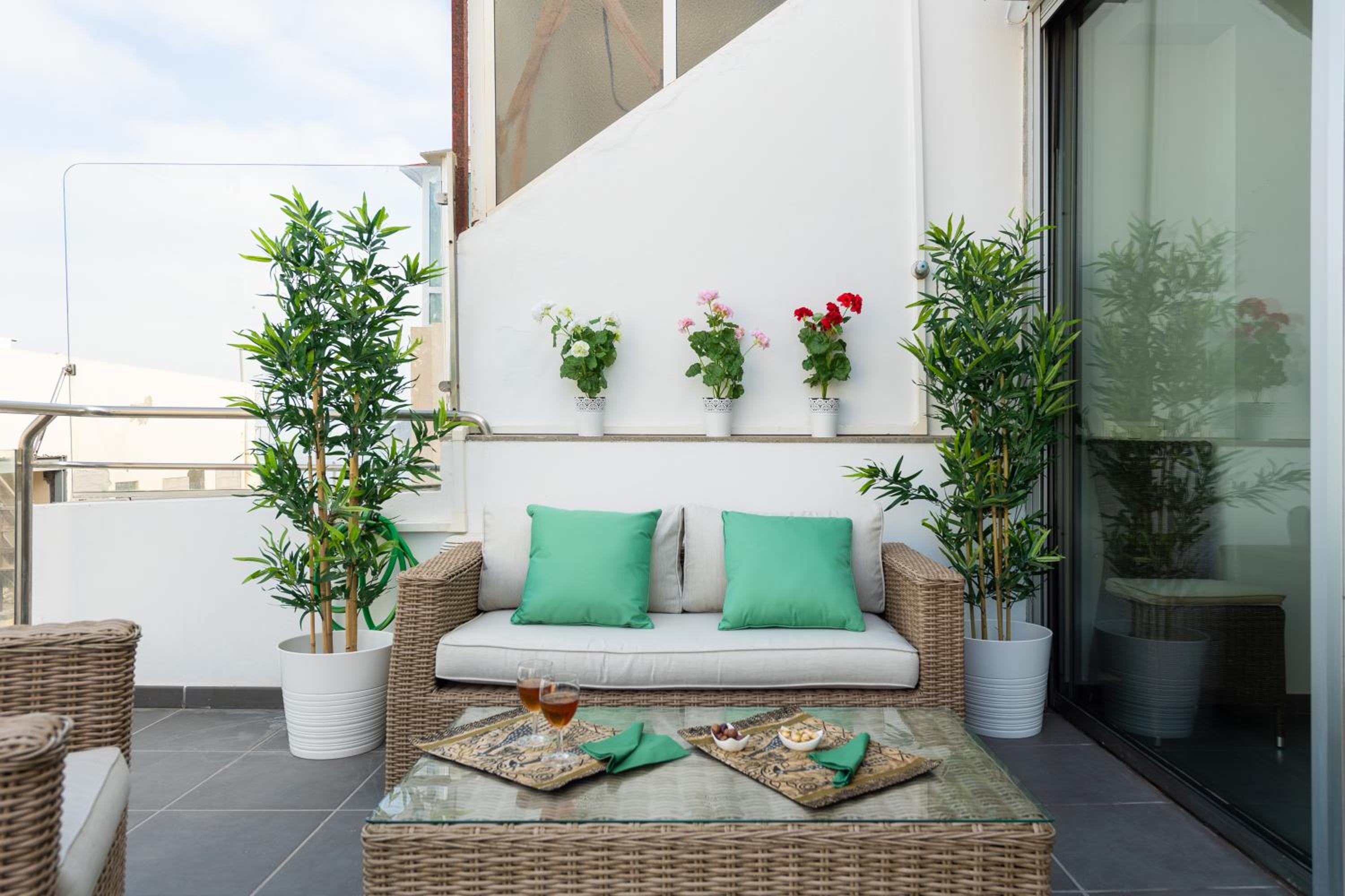 balance & terrace