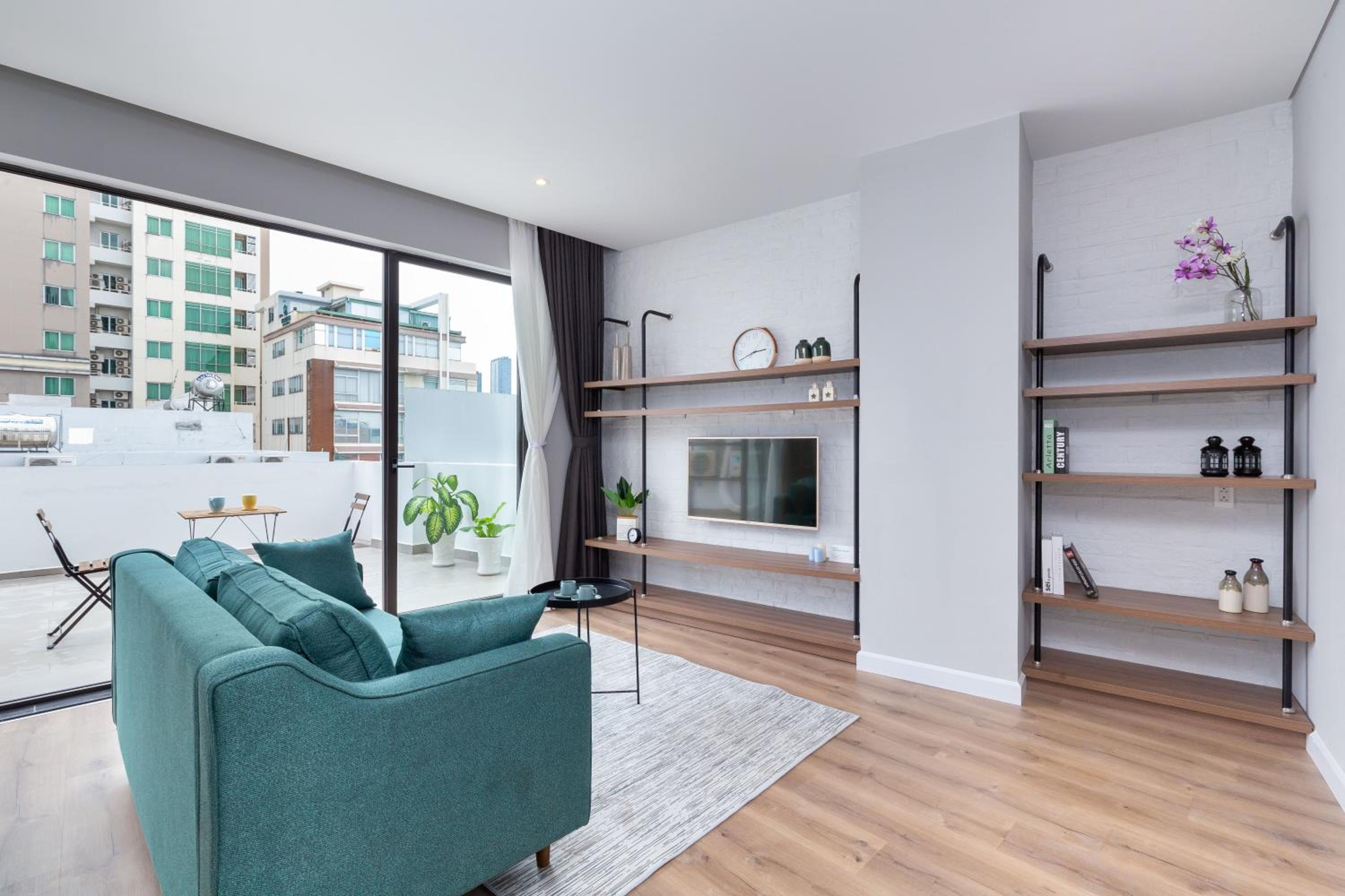 Cozrum Homes - Premier Residence