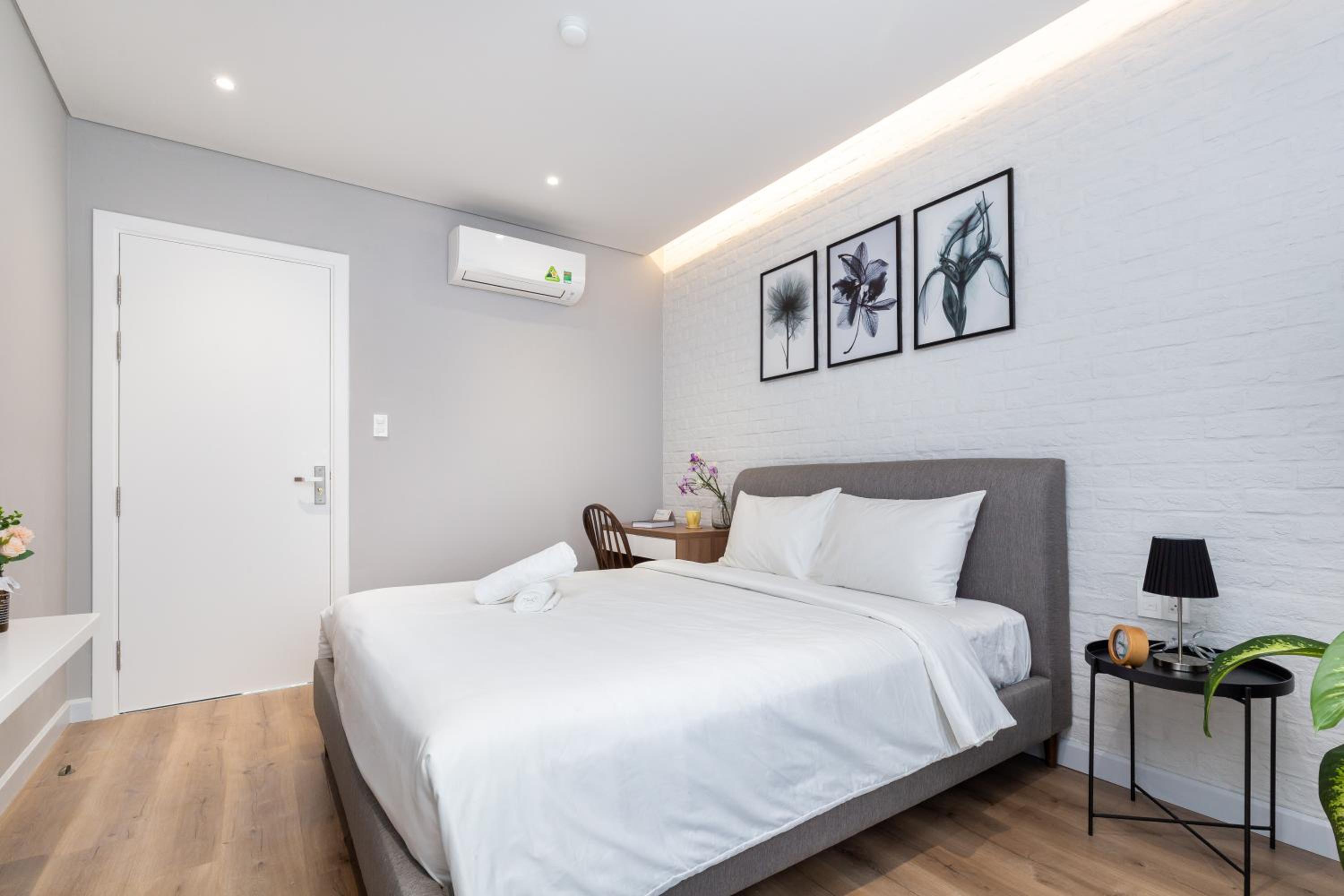 Cozrum Homes - Premier Residence