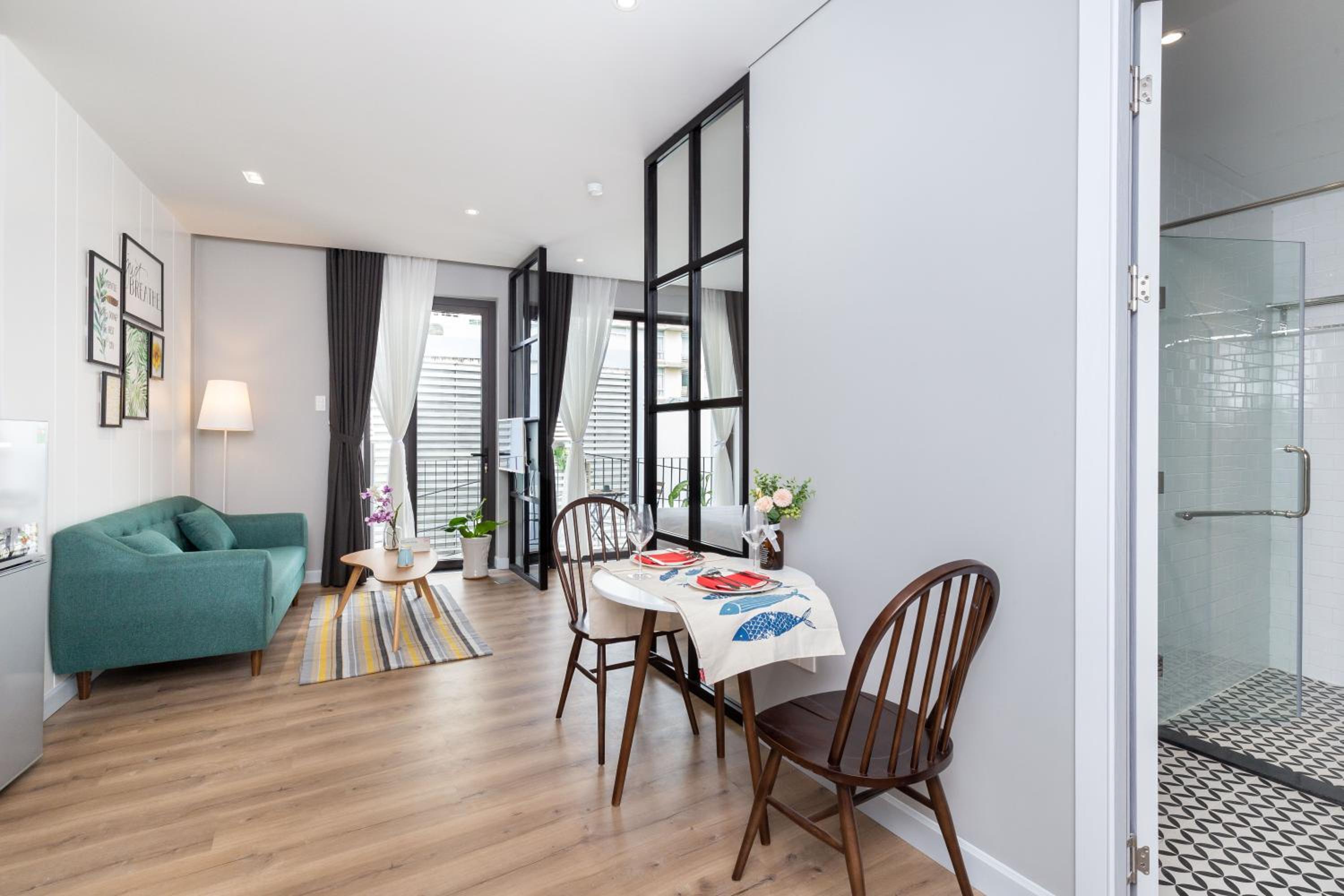 Cozrum Homes - Premier Residence