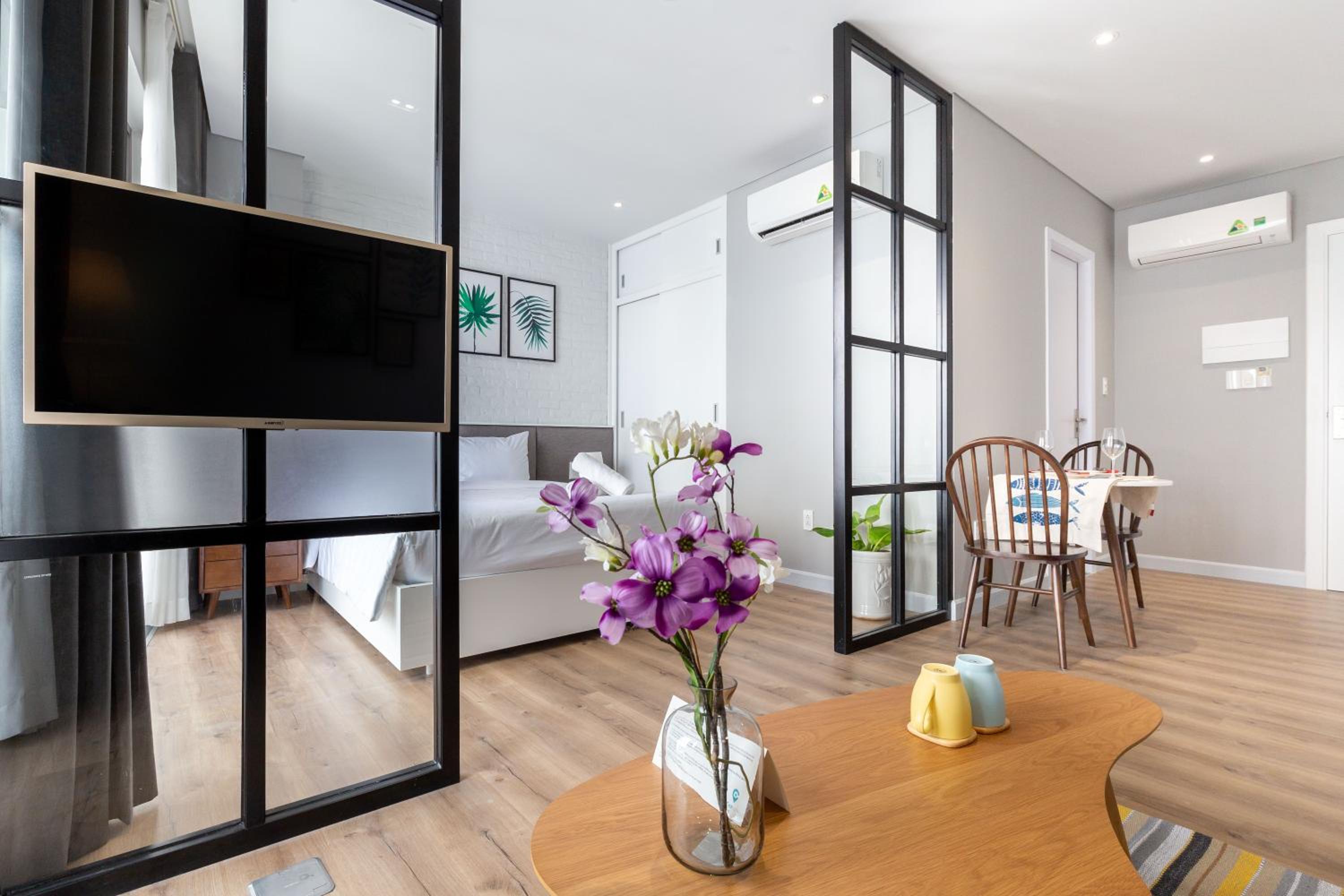 Cozrum Homes - Premier Residence