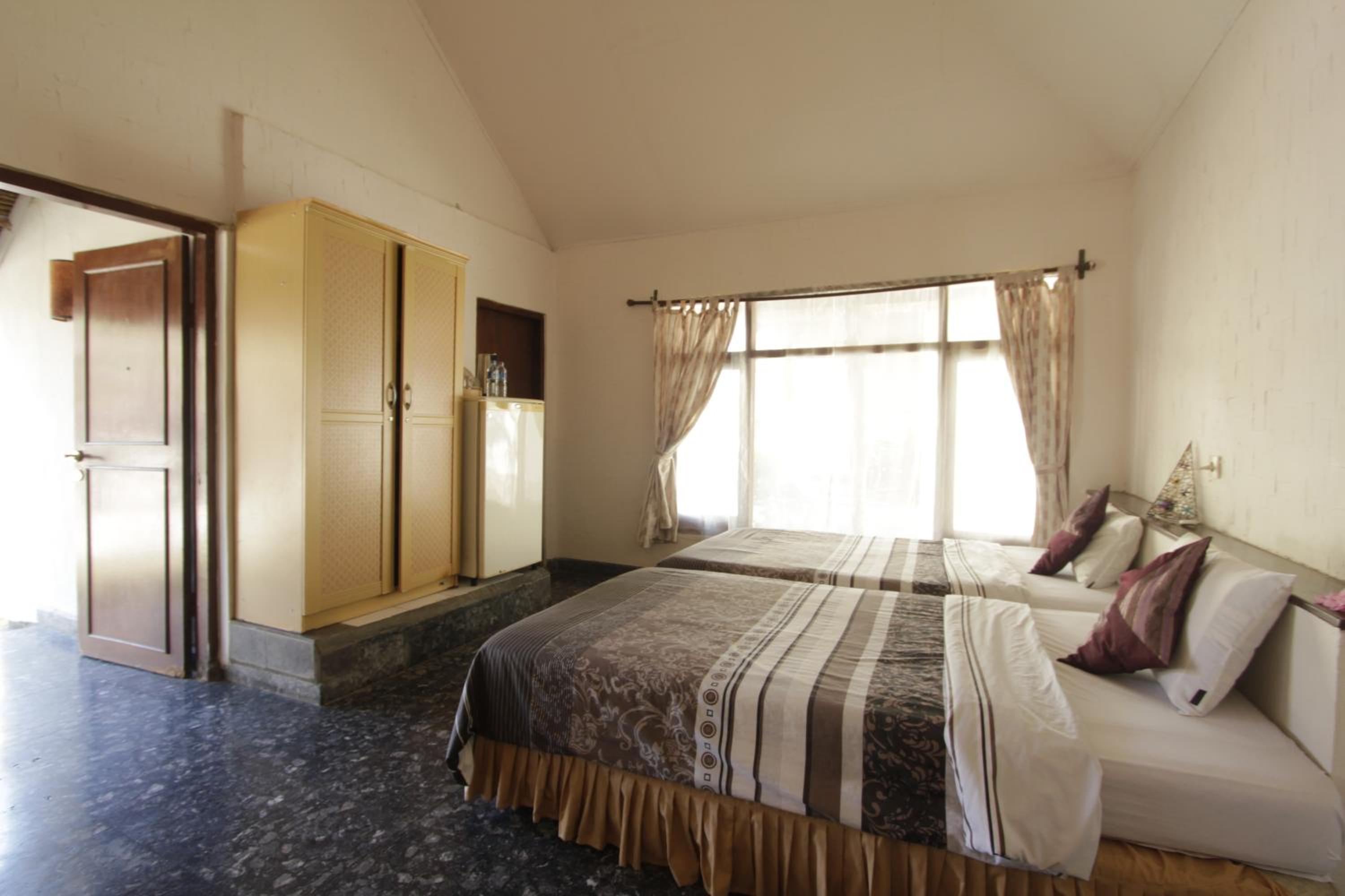 Alit Beach Resort and Villas