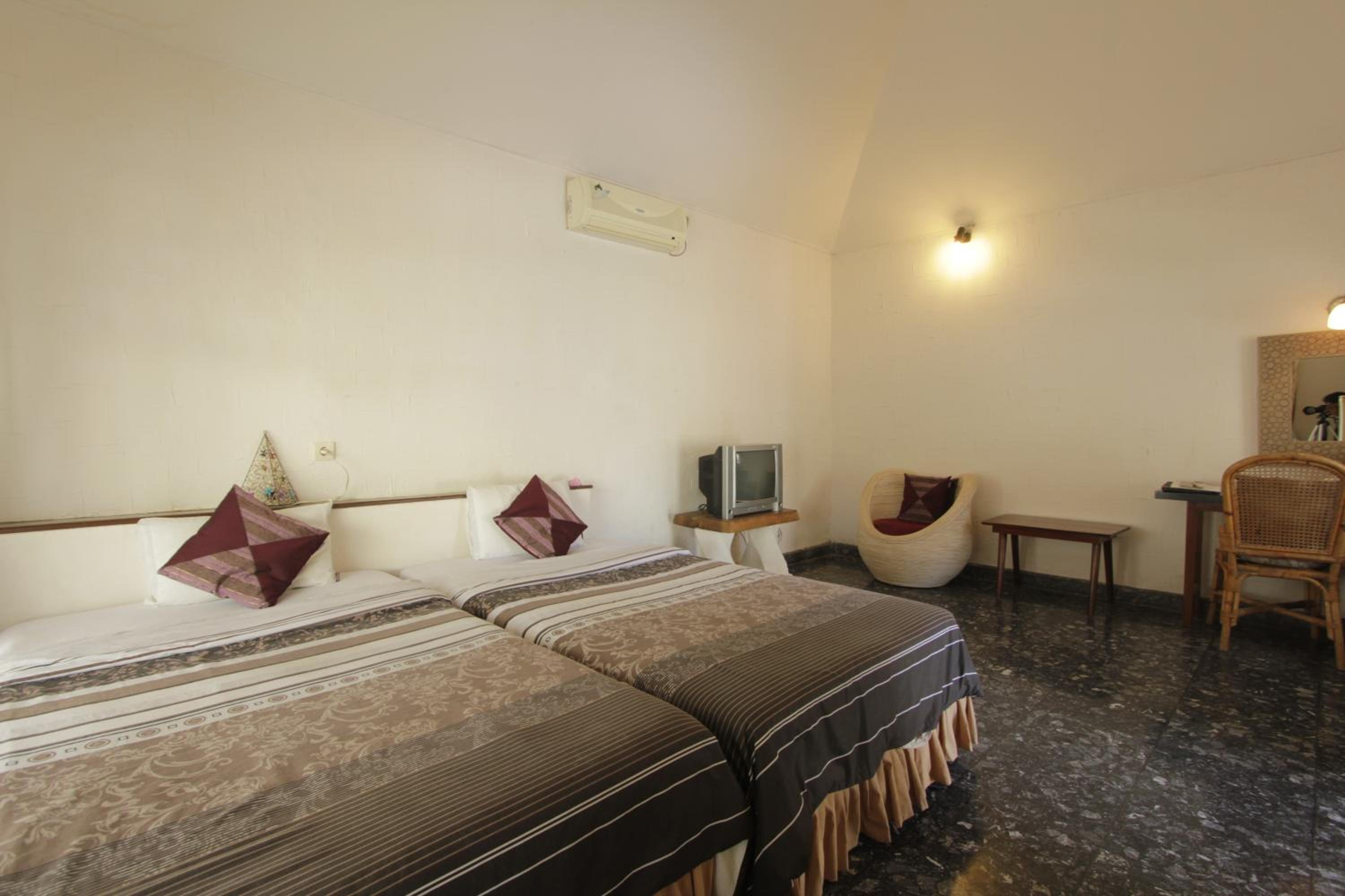 Alit Beach Resort and Villas