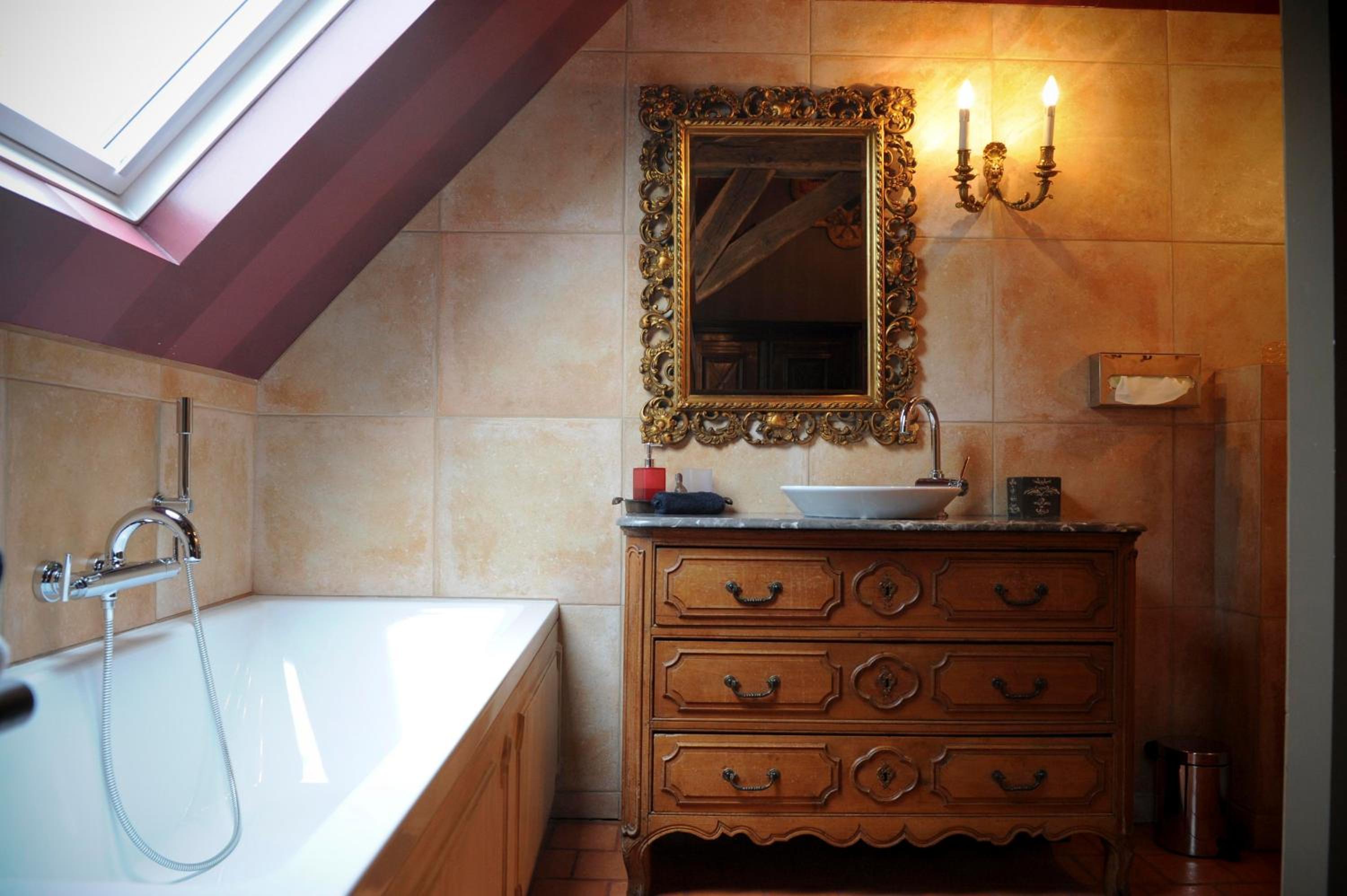 Les Confidences de Messire Sanglier, stylished guest houses