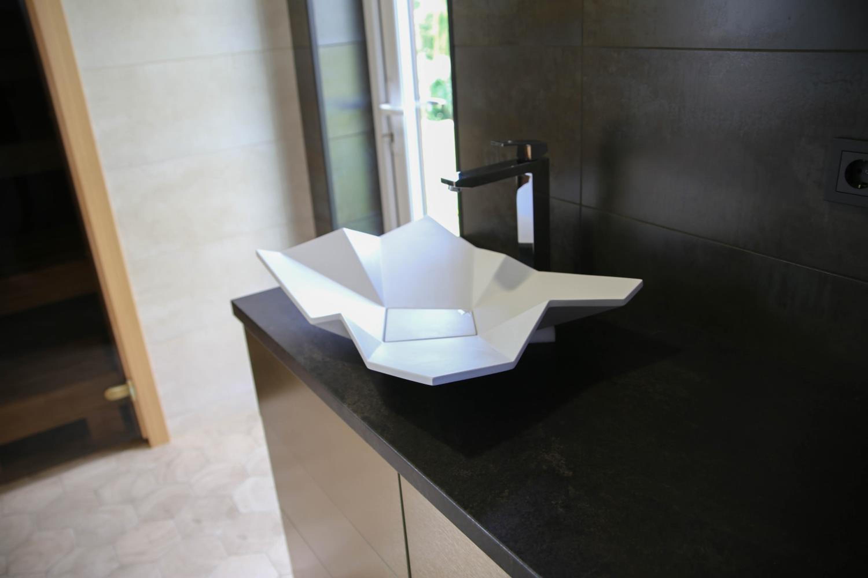 Photo 34