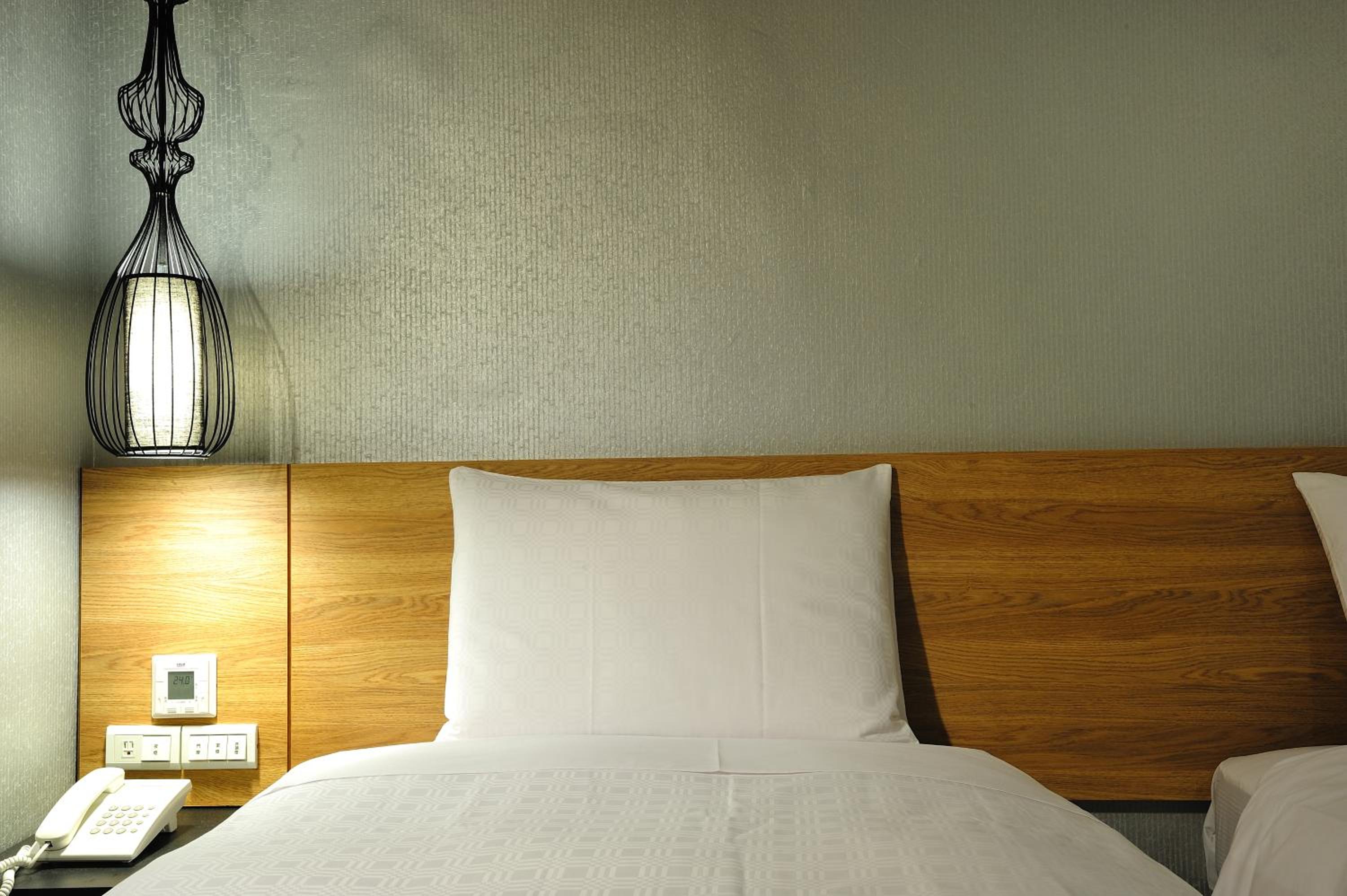 Forward Suites II