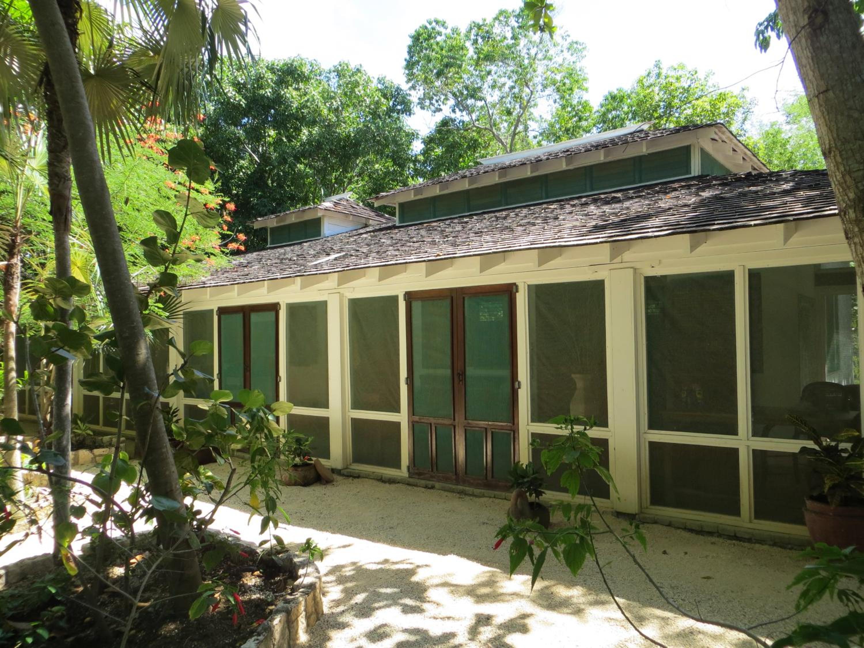 Tingalaya's Retreat