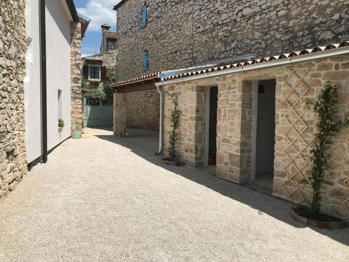 Casa Vecia view 3