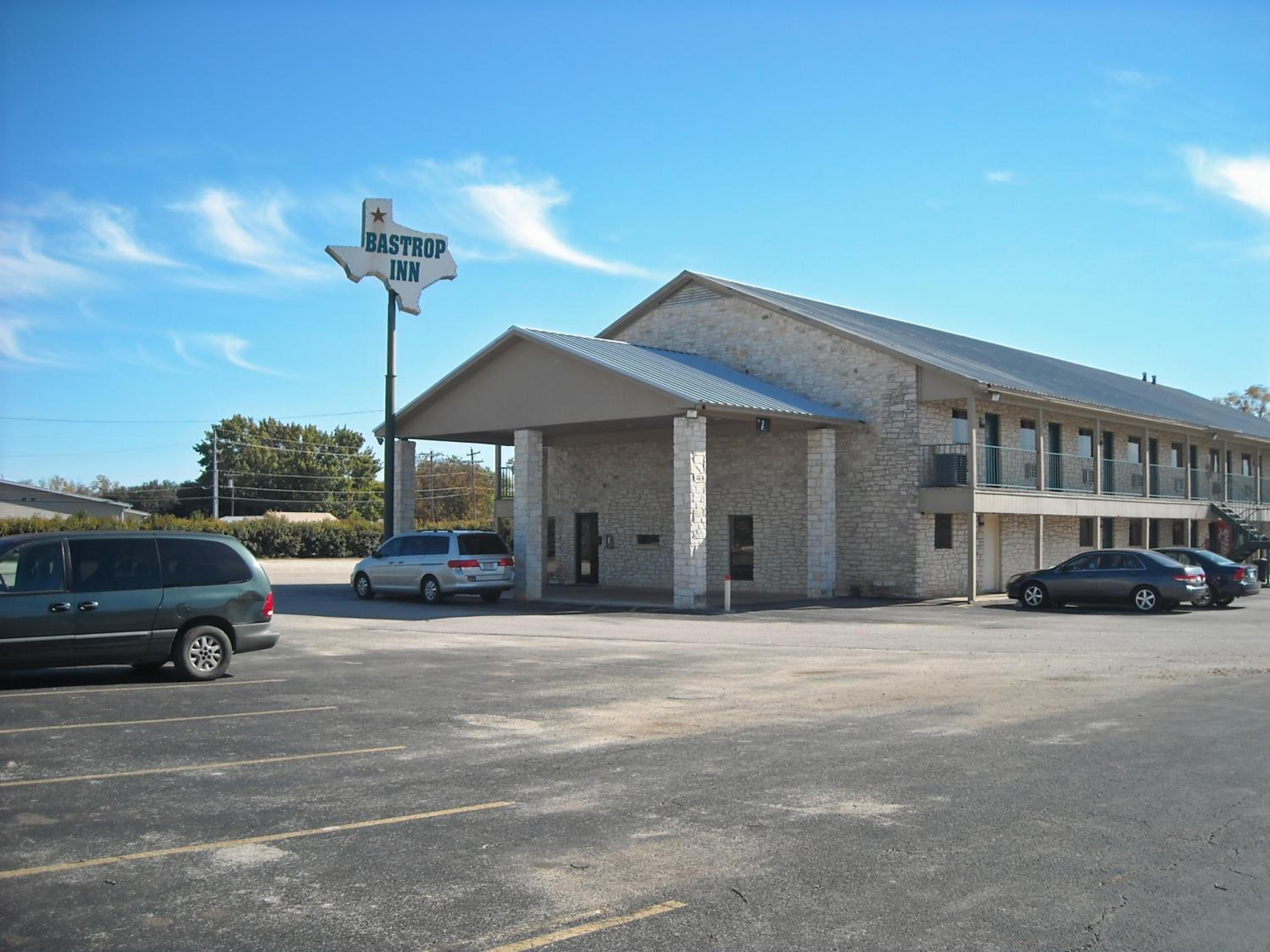 Bastrop Inn