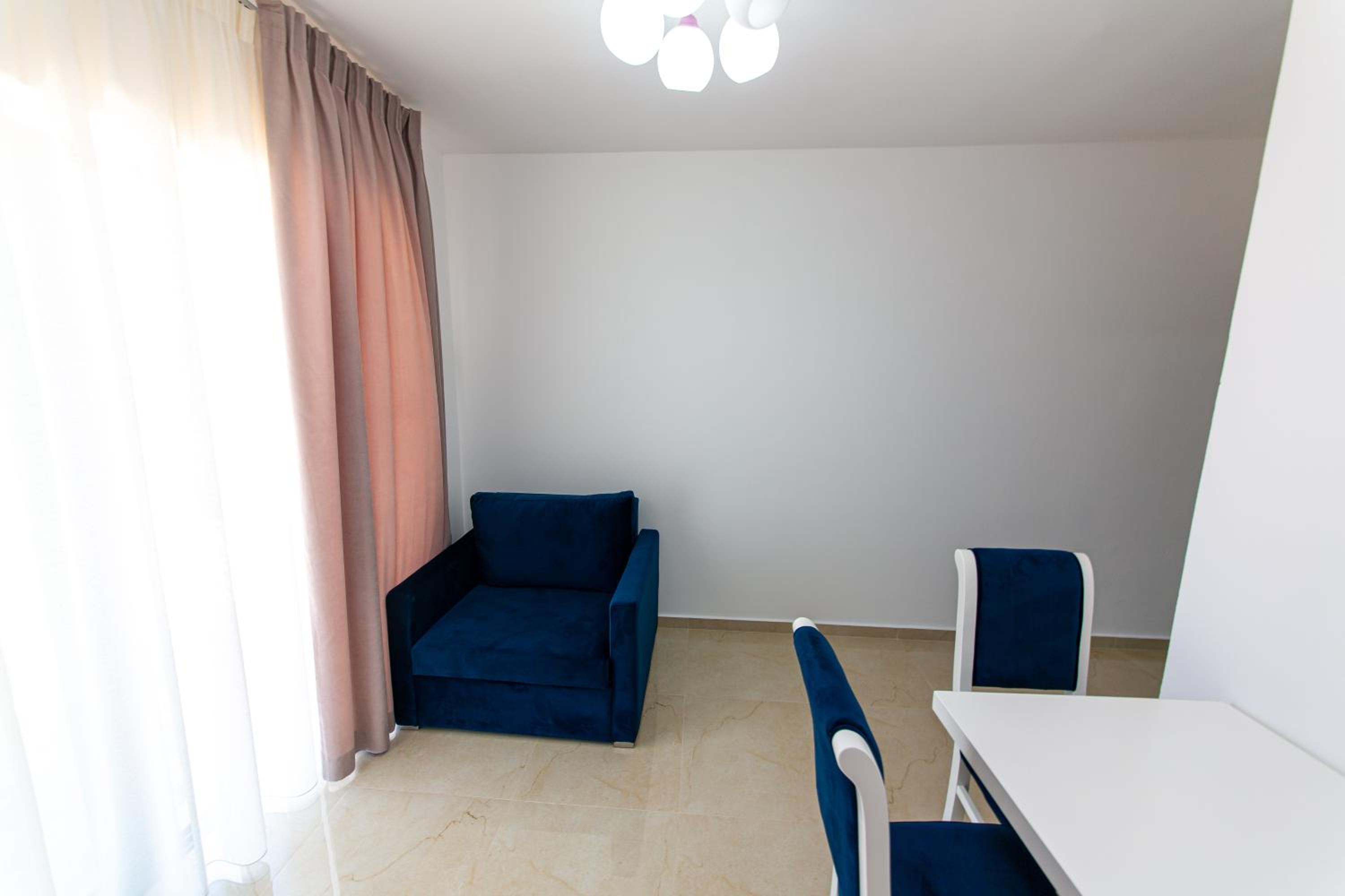 Santa Oliva Suites