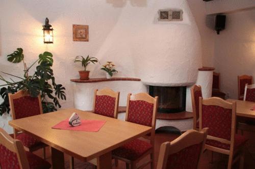 Pension & Gasthaus Kahren