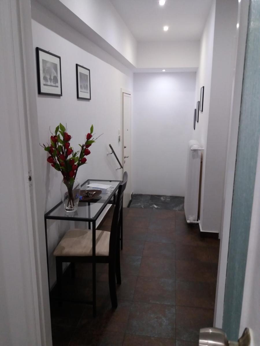 Glyfada Vacation Apt