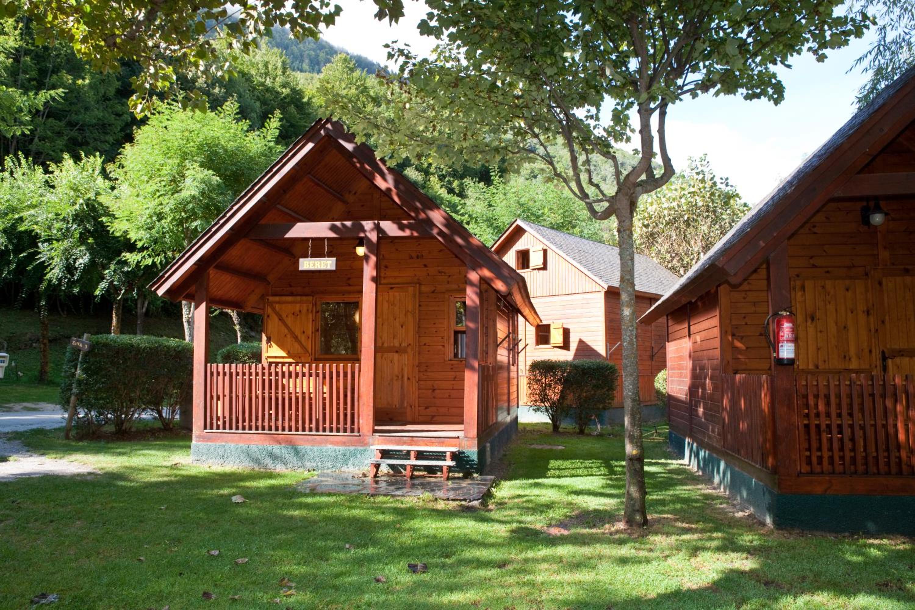 Bungalows Verneda Mountain Resort view 5