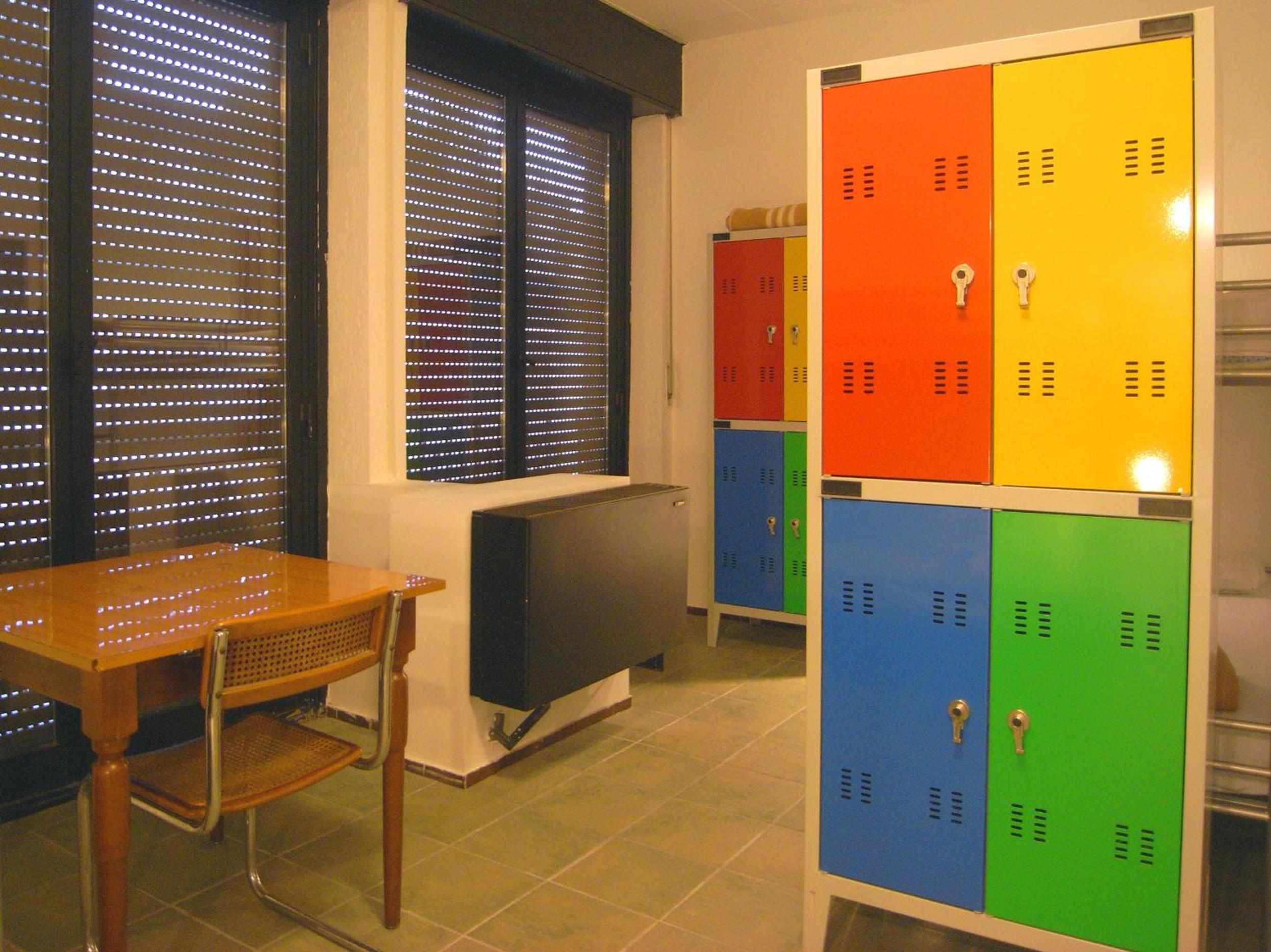 Hostel Colours