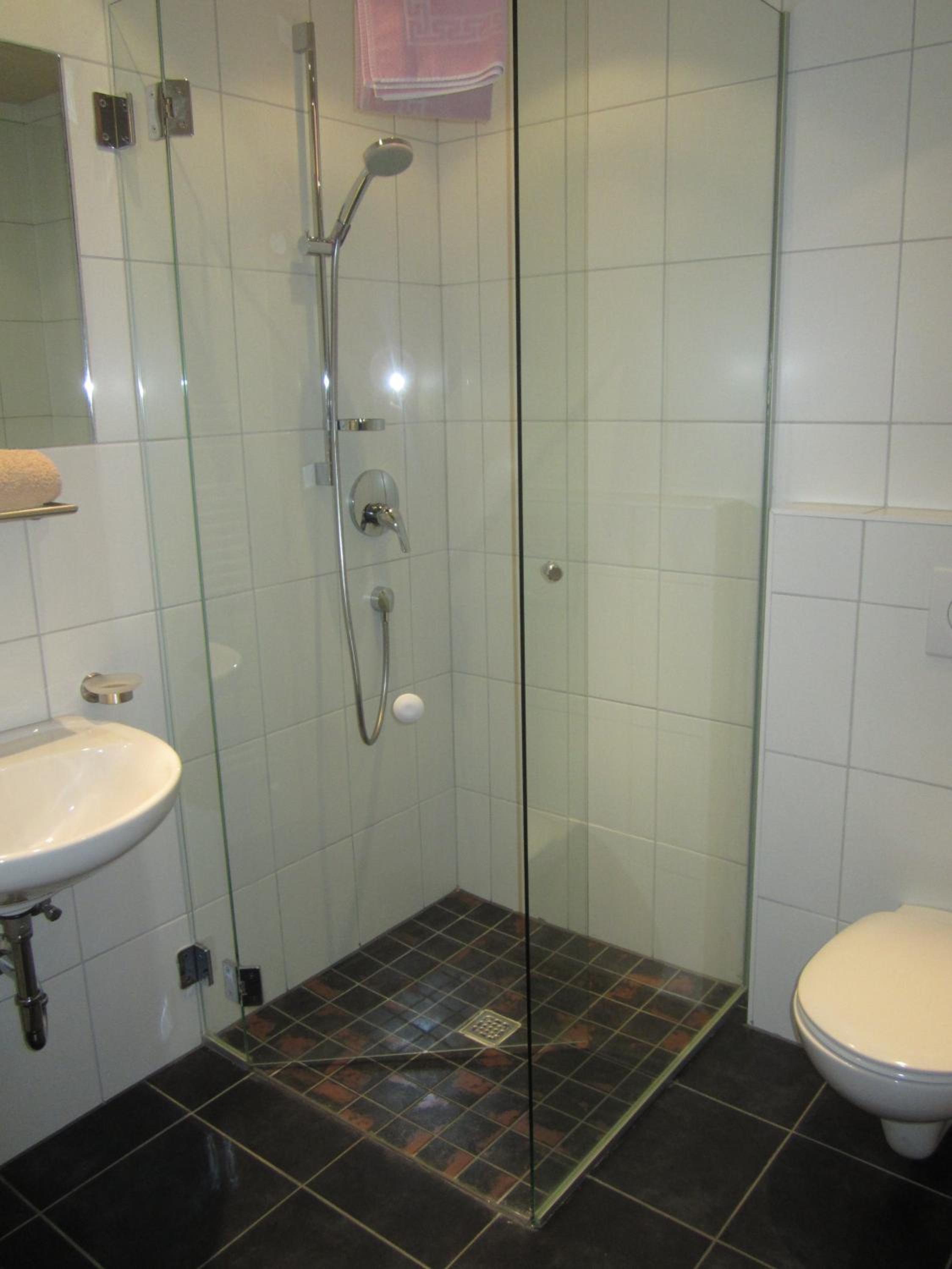 Photo 44