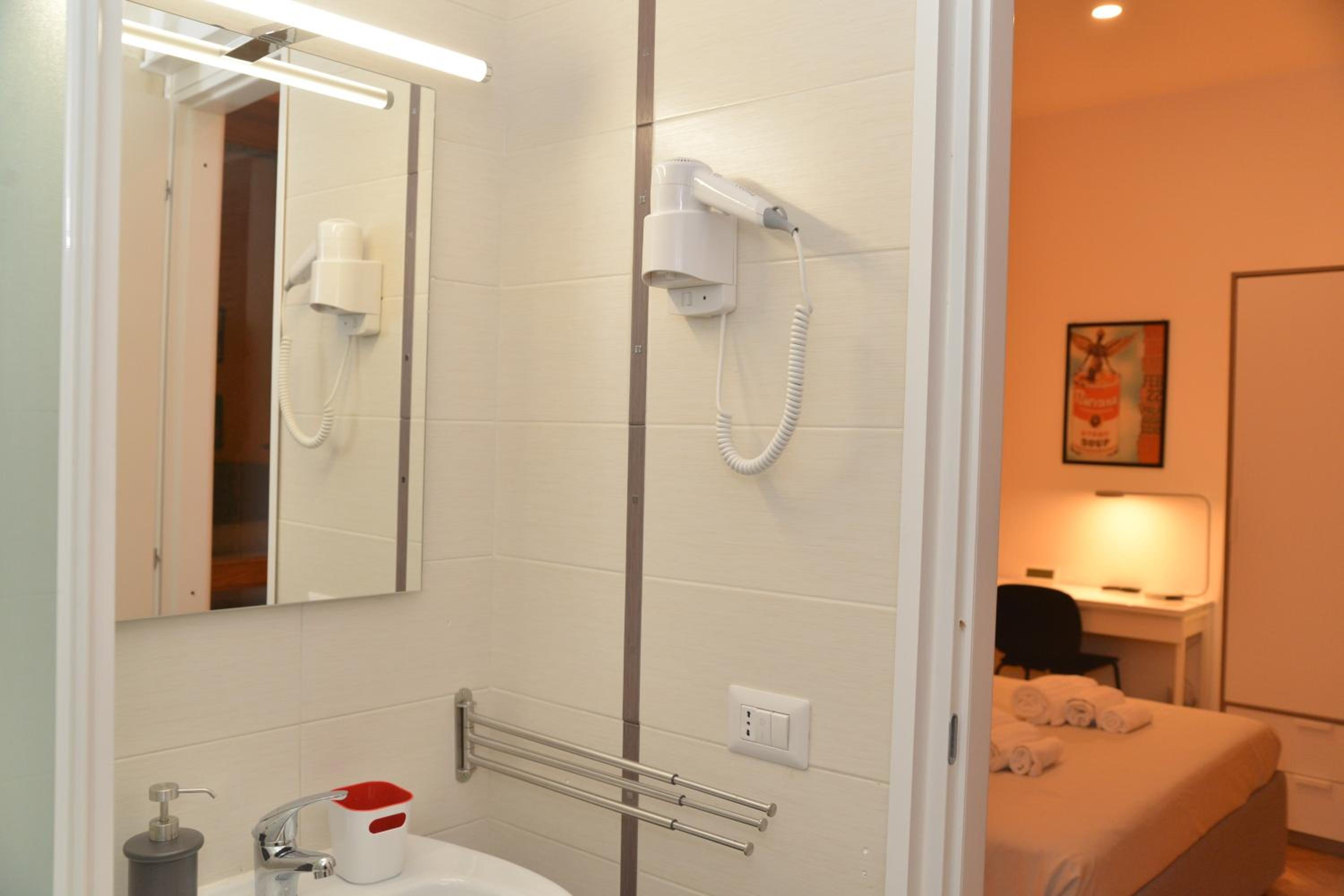 All You Need is Rome Guesthouse