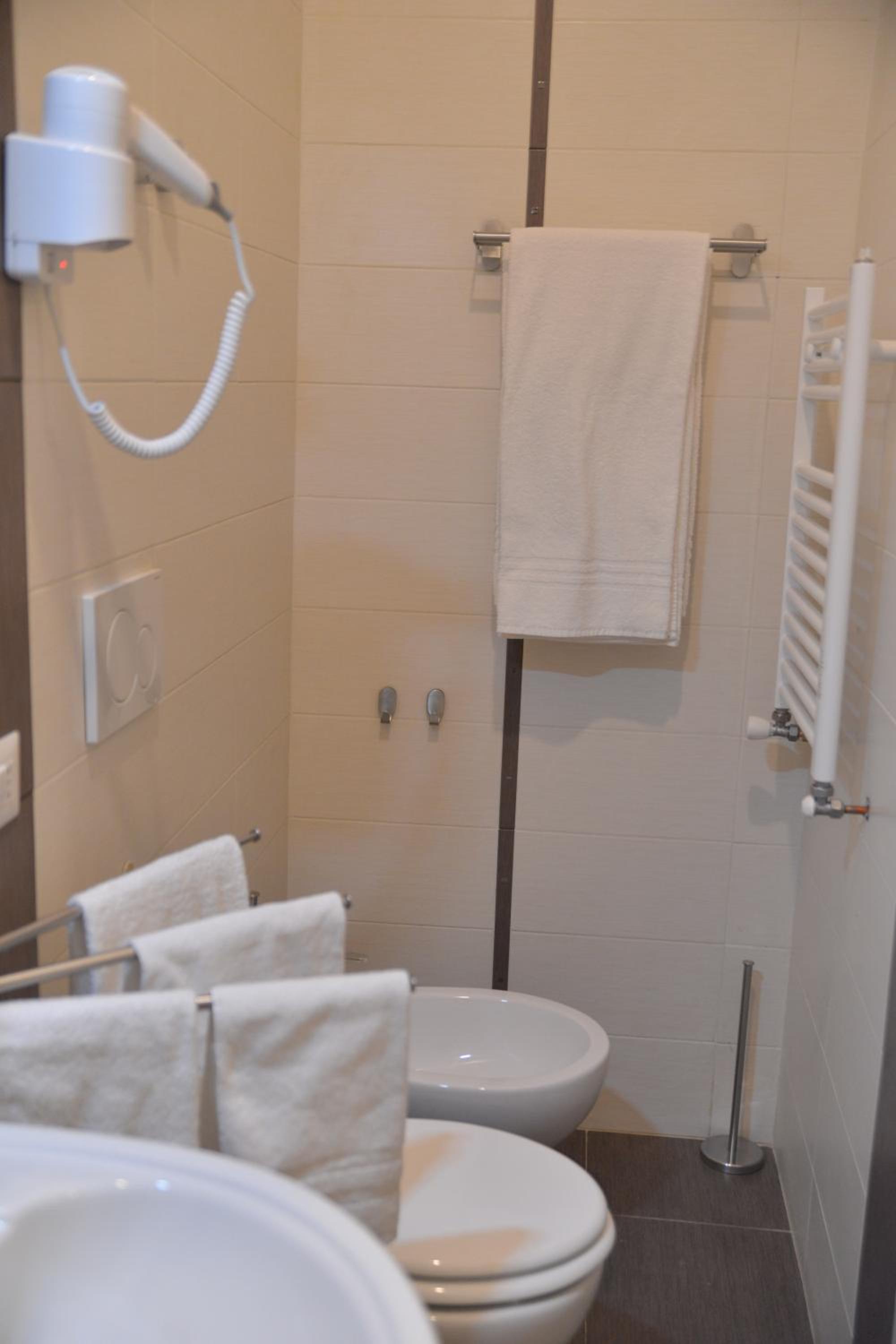All You Need is Rome Guesthouse