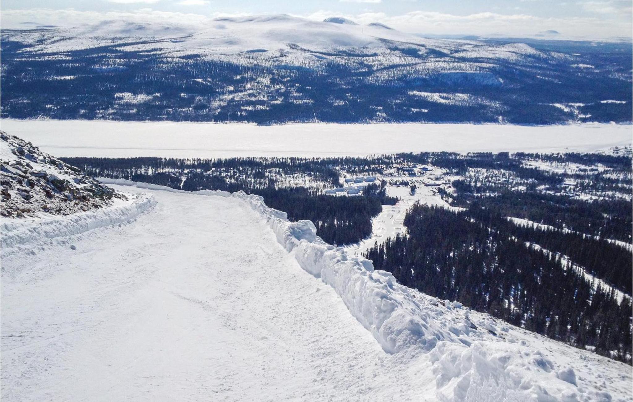 Awesome Home In Lofsdalen With Sauna view 5