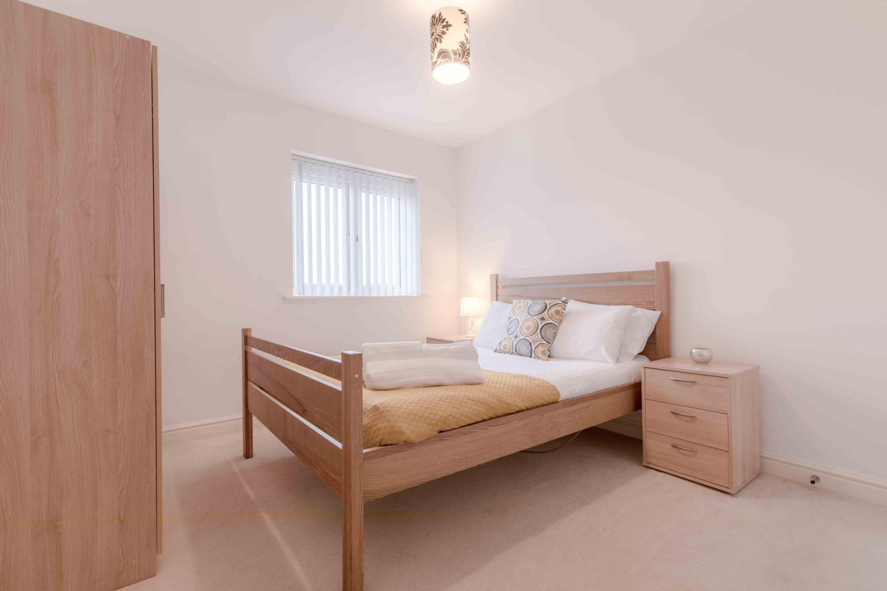 The Penthouse at Waterside Grange - By Tempstay view 3
