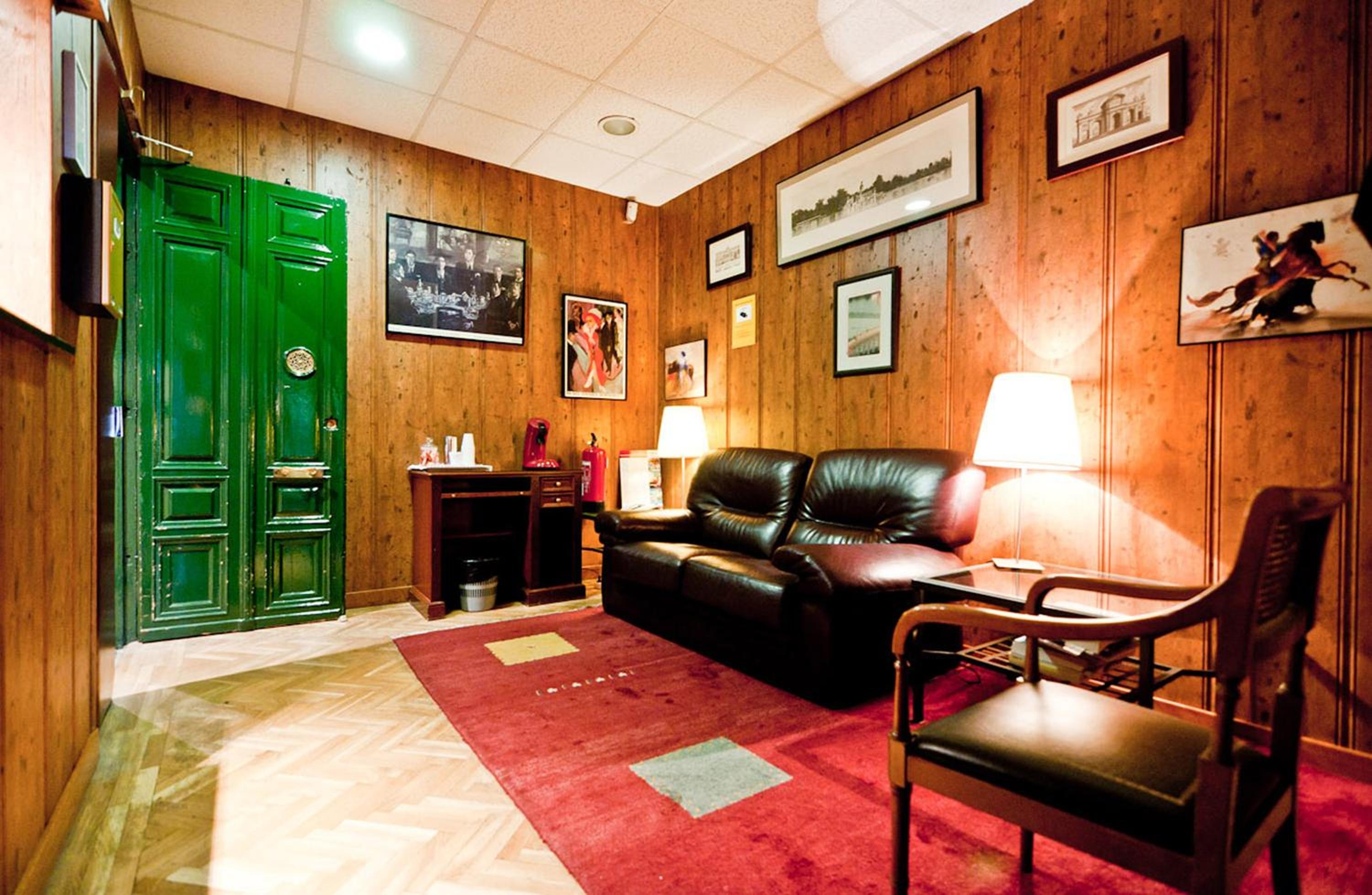 lounge