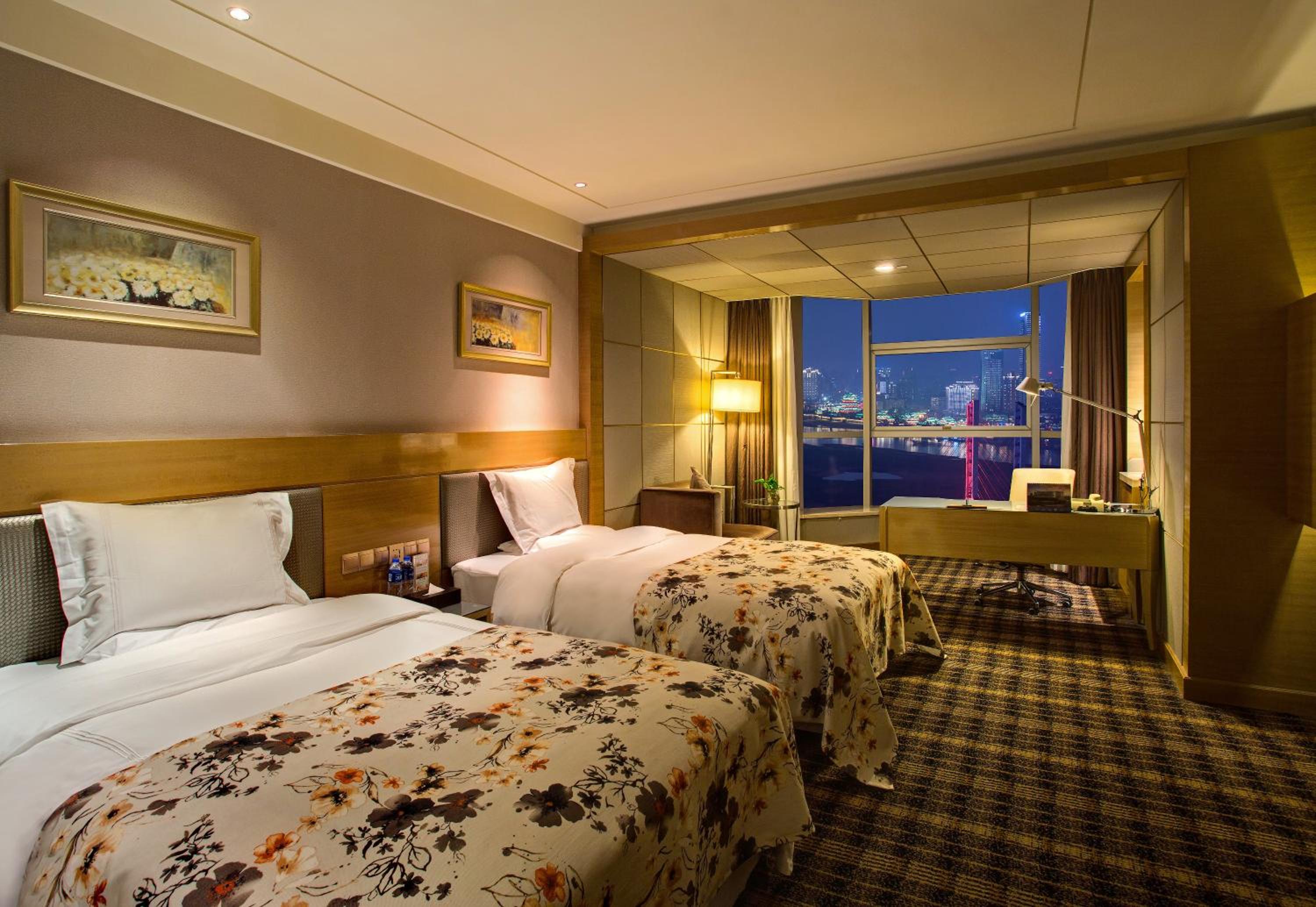 Grand Skylight International Hotel Nanchang Ganjiang North Road
