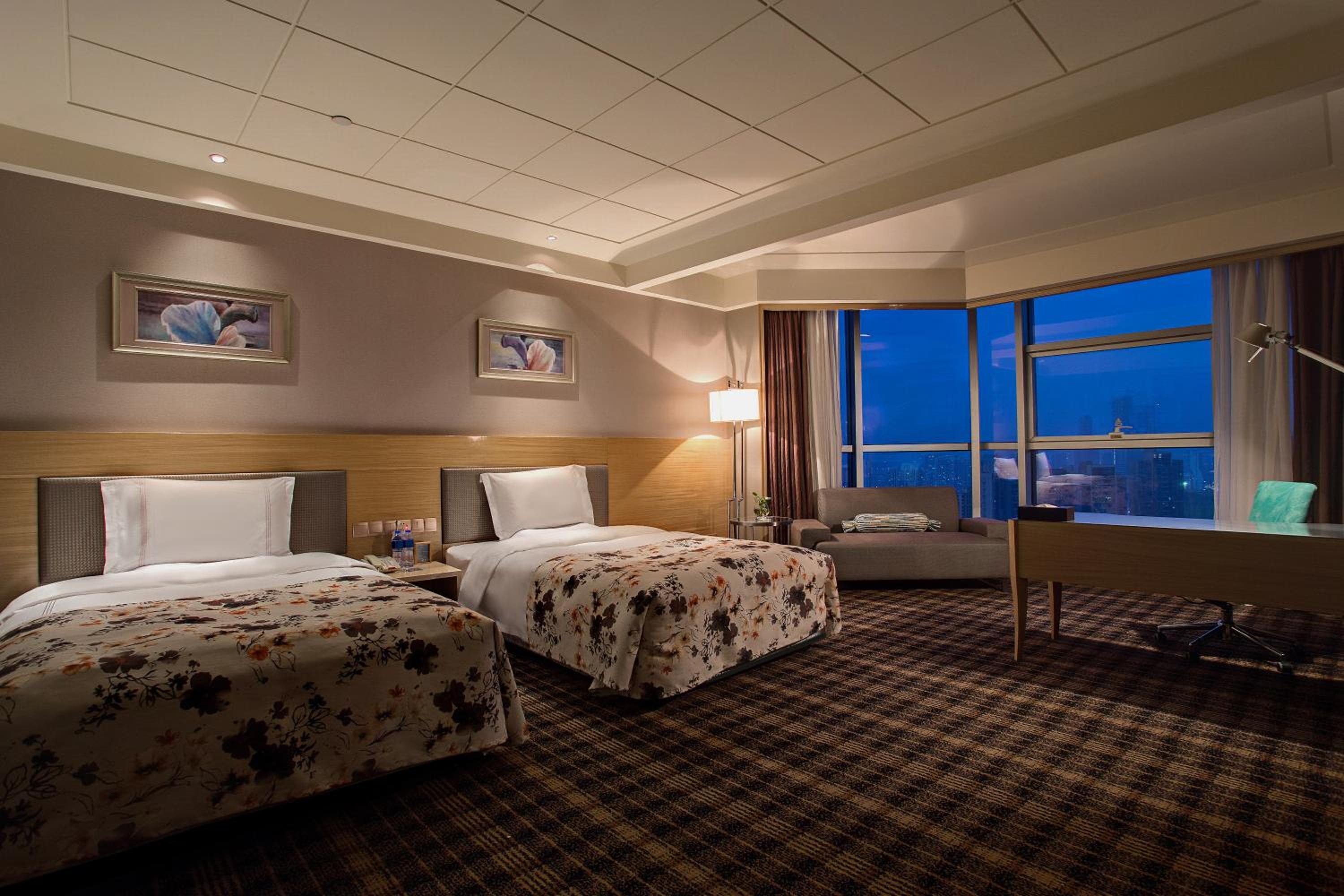 Grand Skylight International Hotel Nanchang Ganjiang North Road