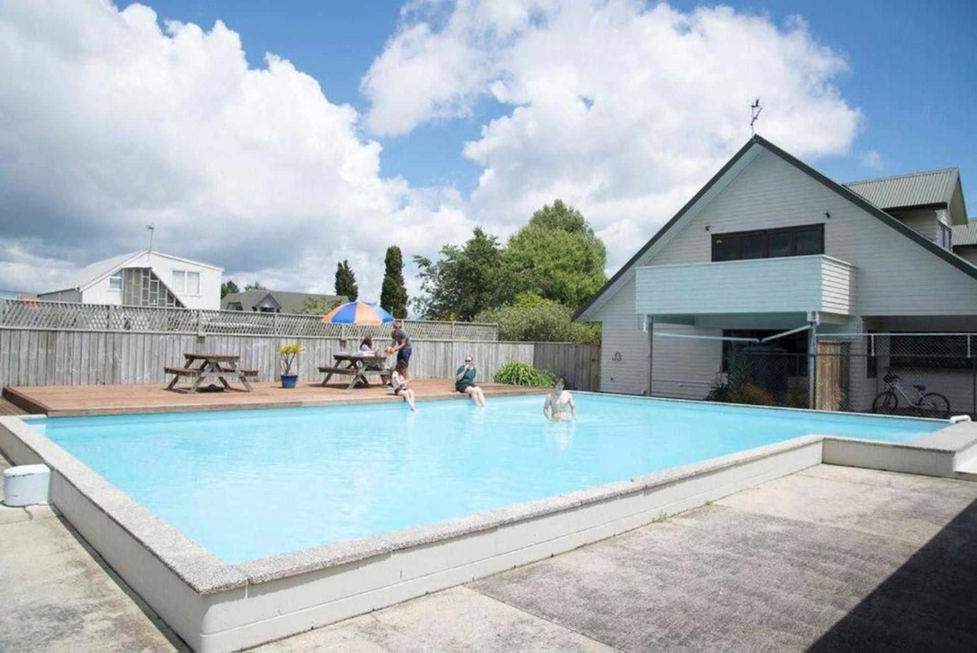 Holdens Bay Holiday Park
