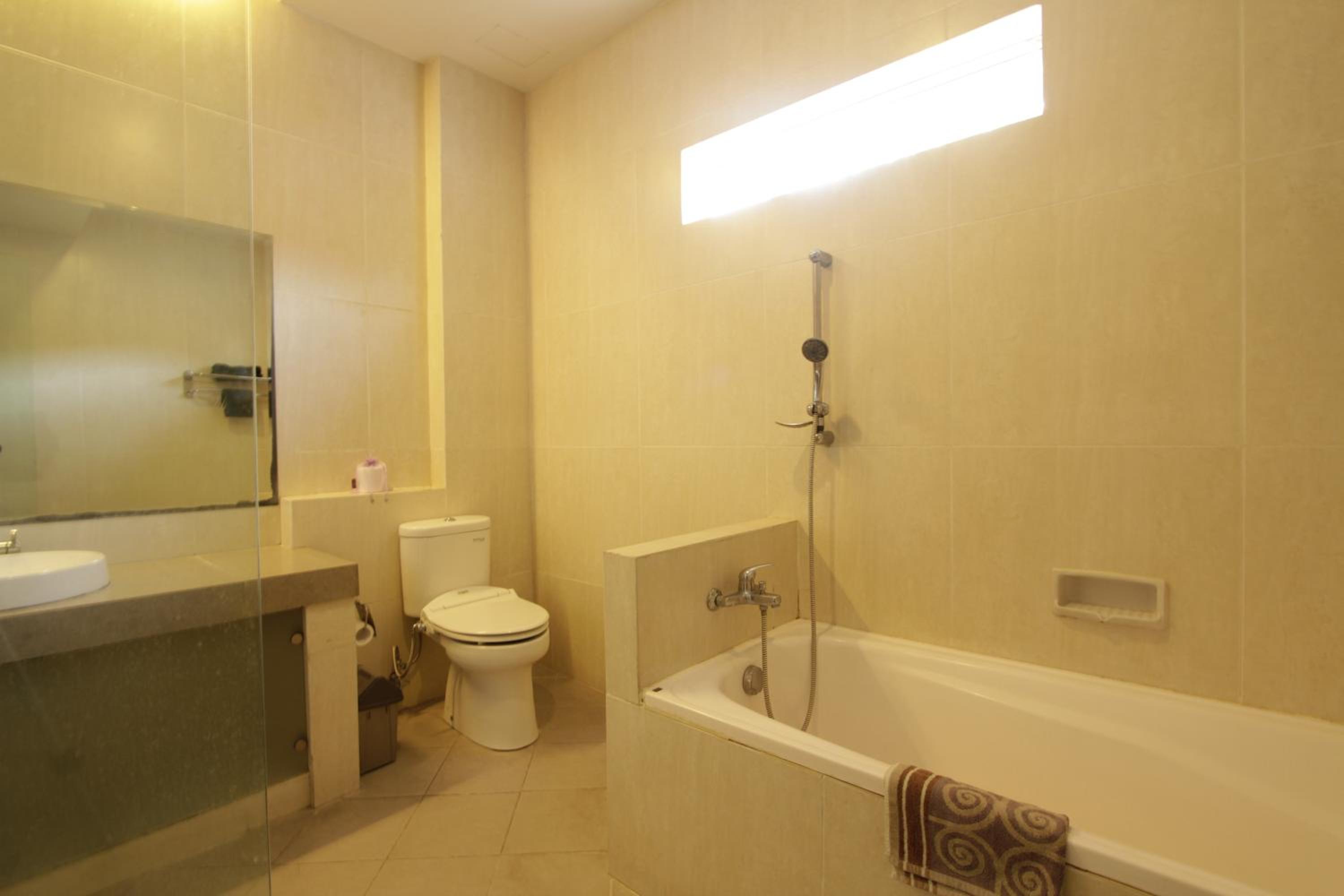 Alit Beach Resort and Villas