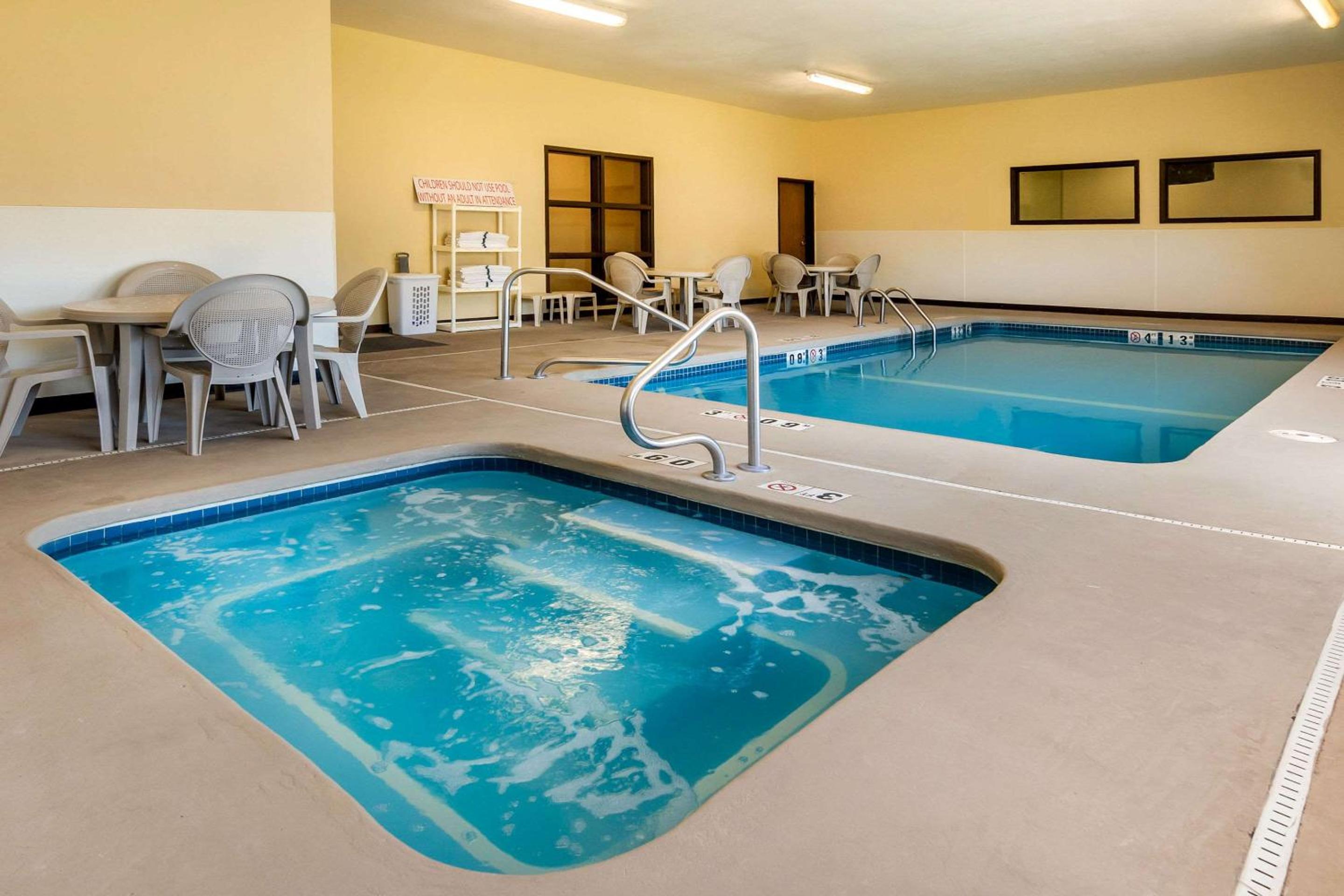 Quality Inn Suites Lenexa Kansas City - Property Image 13