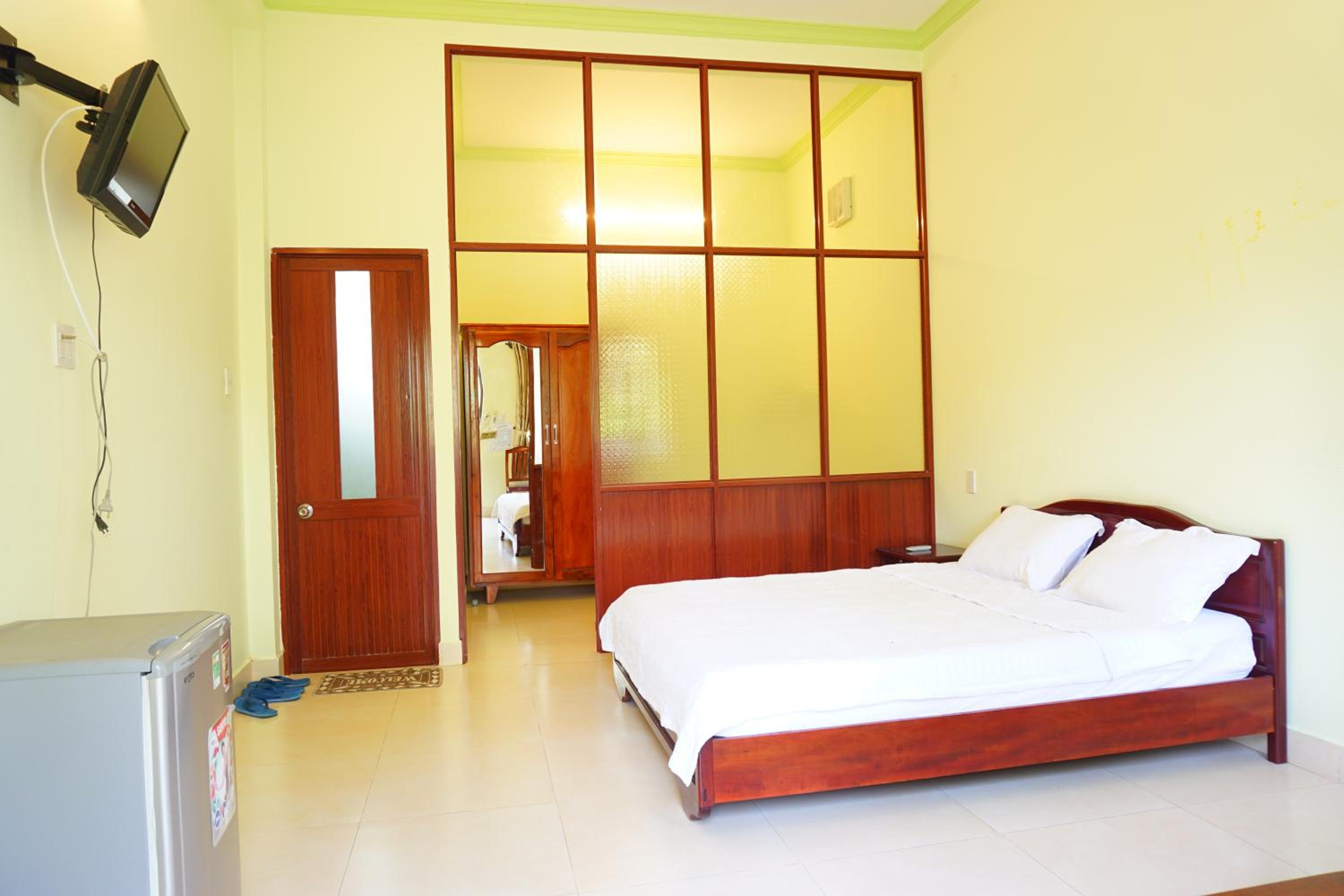 Cat Tien Guesthouse