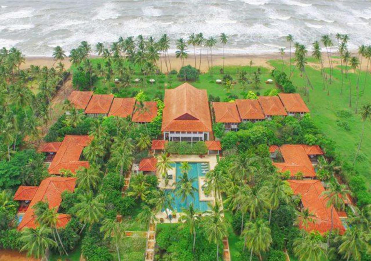 Clove Beach Wadduwa