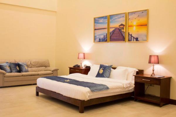Costa Palawan Resort