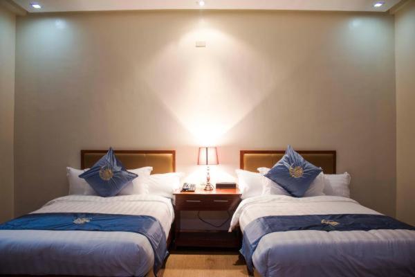 Costa Palawan Resort