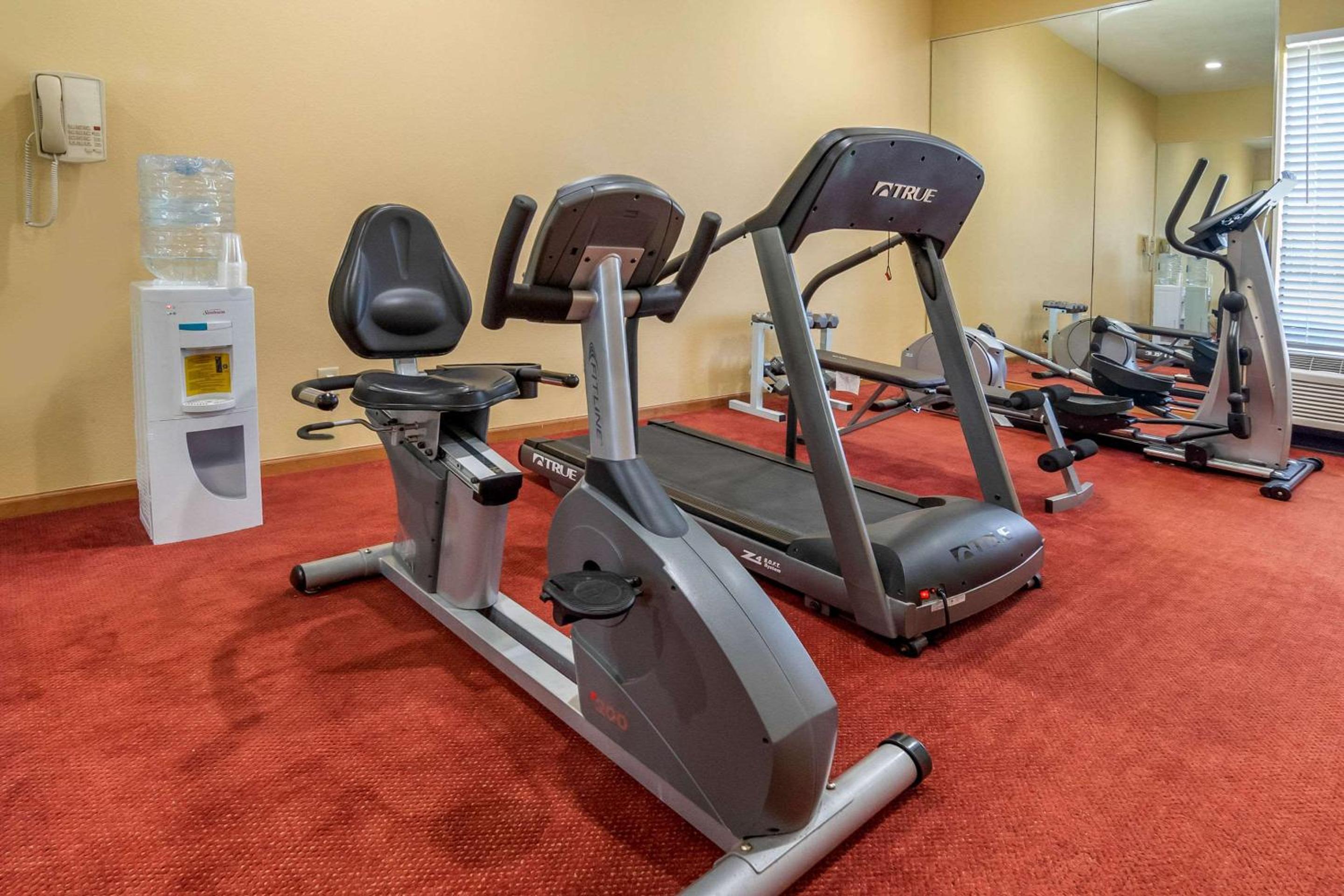 Quality Inn  Suites Lenexa Kansas City - Property Image 10