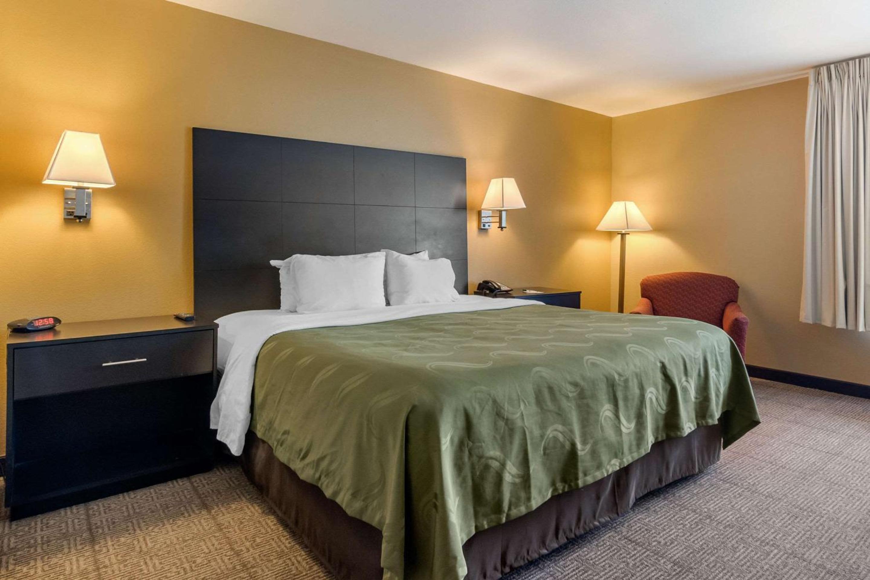 Quality Inn Suites Lenexa Kansas City - Property Image 19