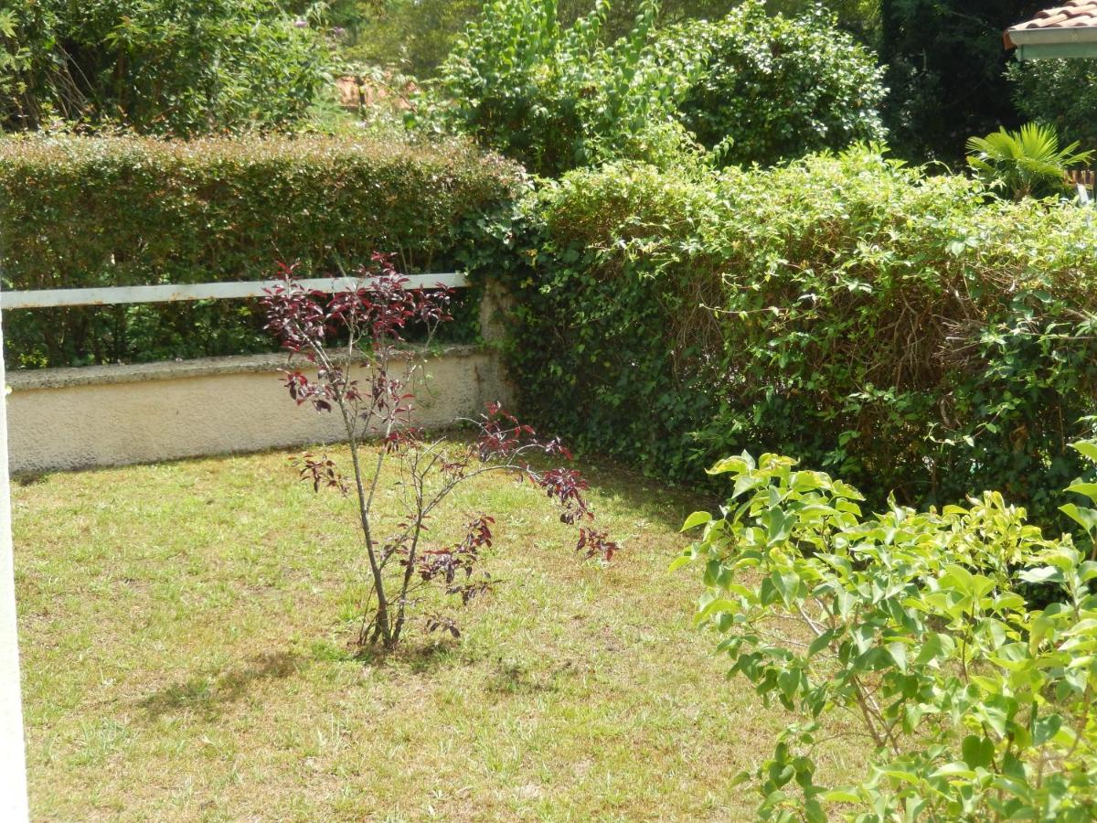 Villa De Guénifey view 4