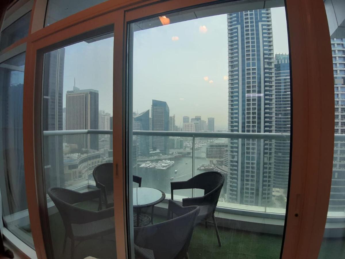 Golden Stay Vacation Homes continental tower marina